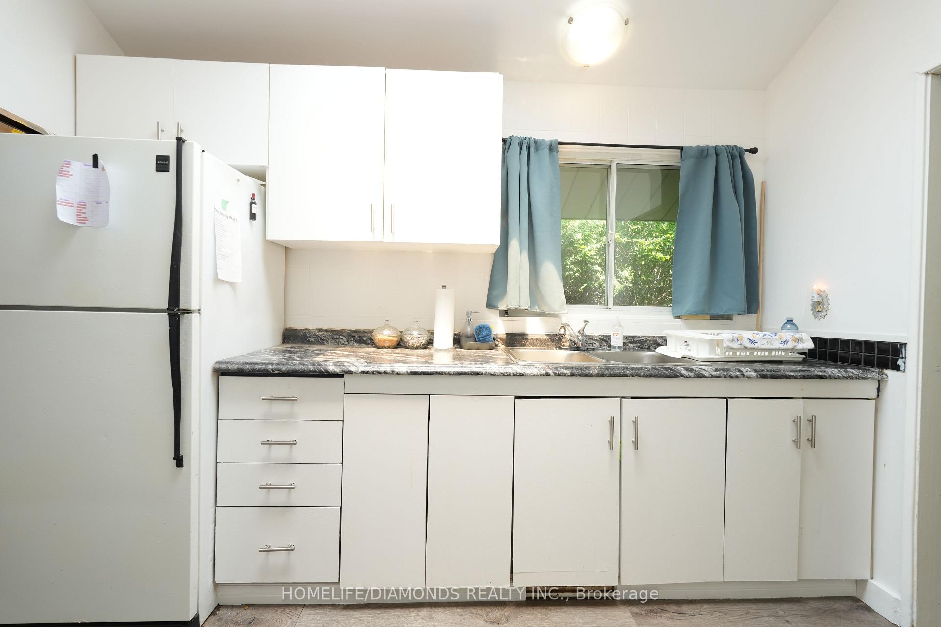 Photo 24 of 12 Munson Crescent, Scarborough, Bendale — HOMEH