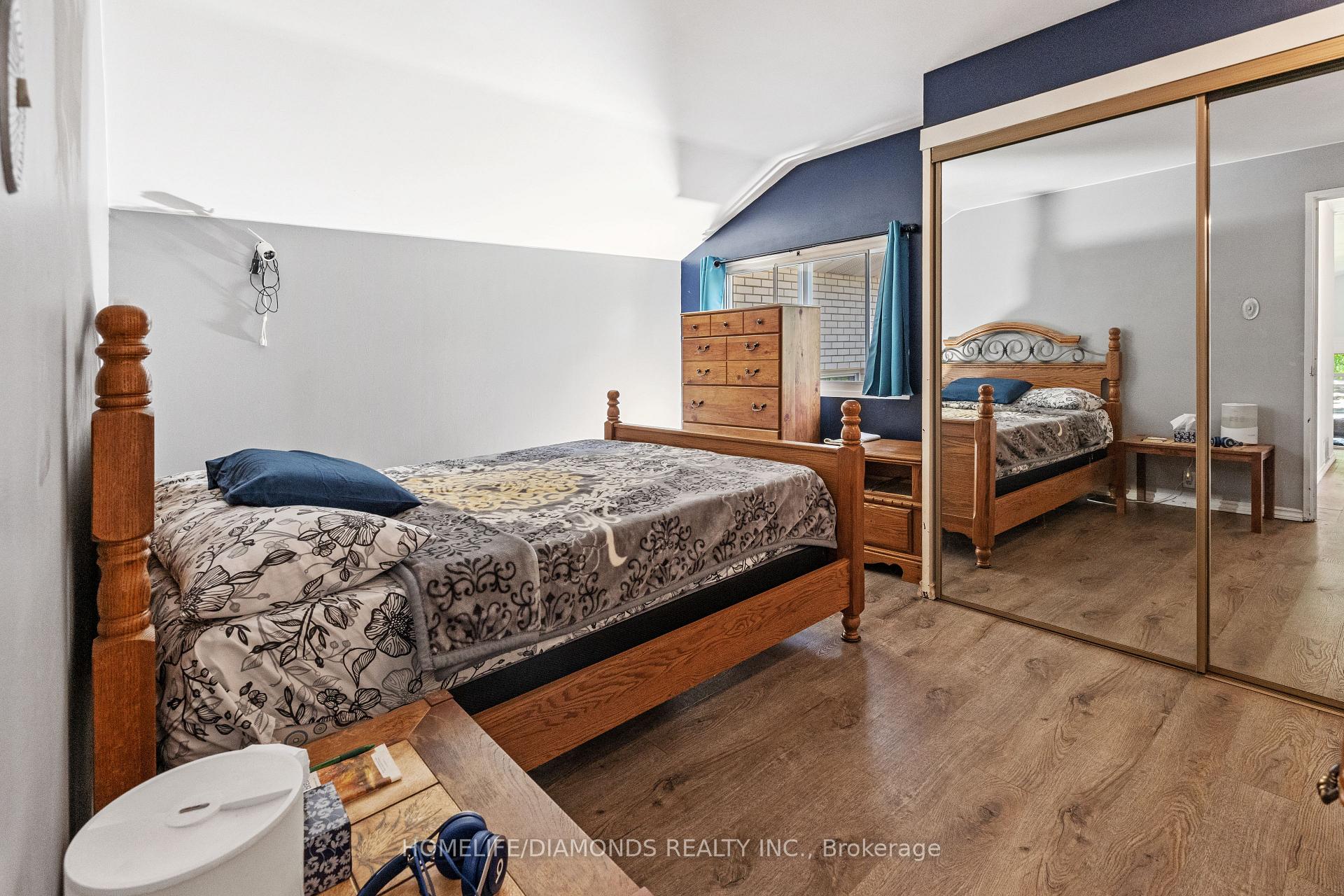 Photo 31 of 12 Munson Crescent, Scarborough, Bendale — HOMEH