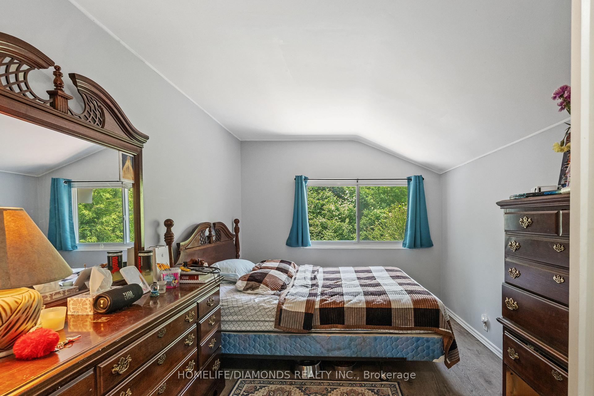 Photo 36 of 12 Munson Crescent, Scarborough, Bendale — HOMEH