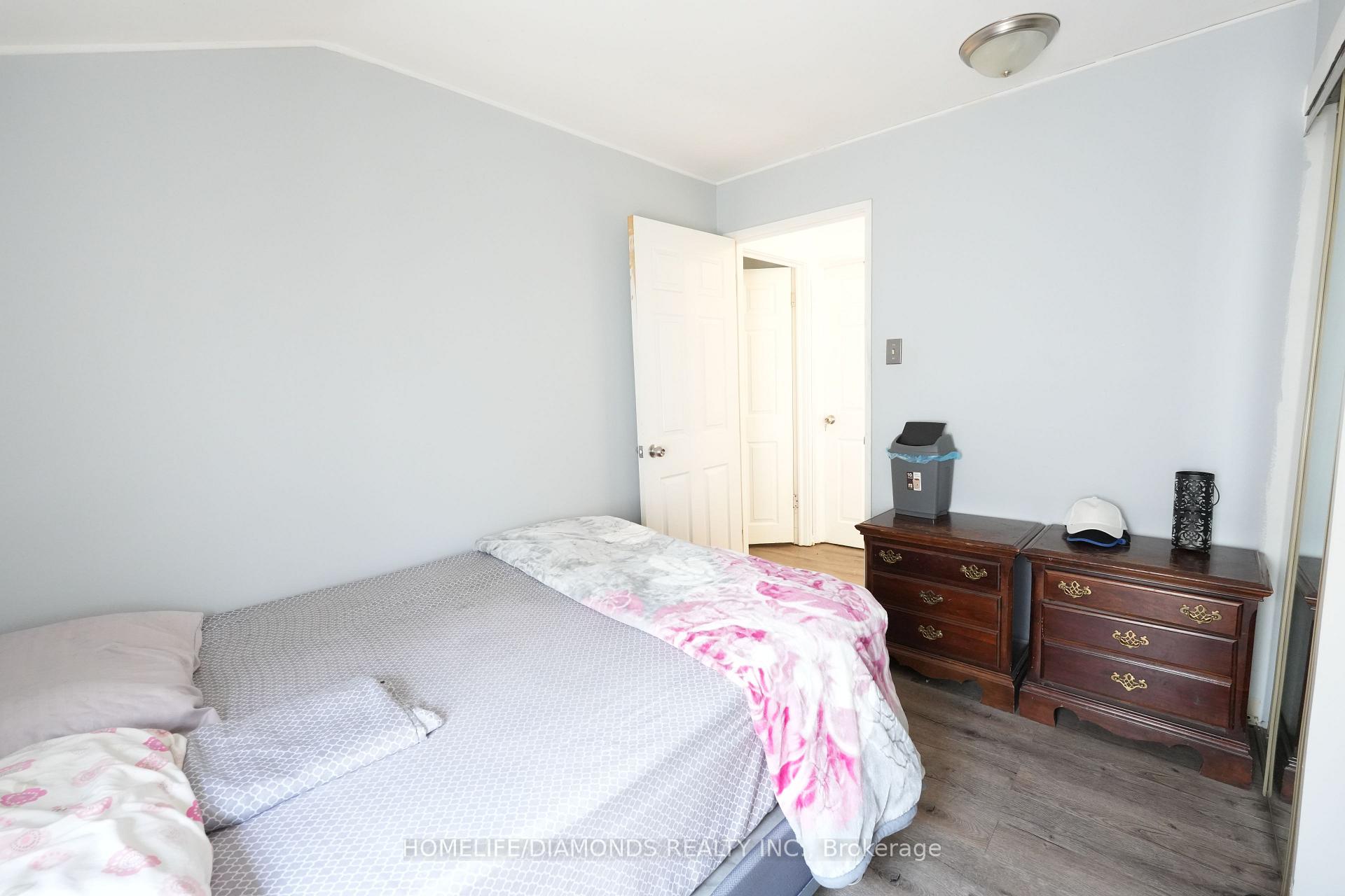 Photo 40 of 12 Munson Crescent, Scarborough, Bendale — HOMEH