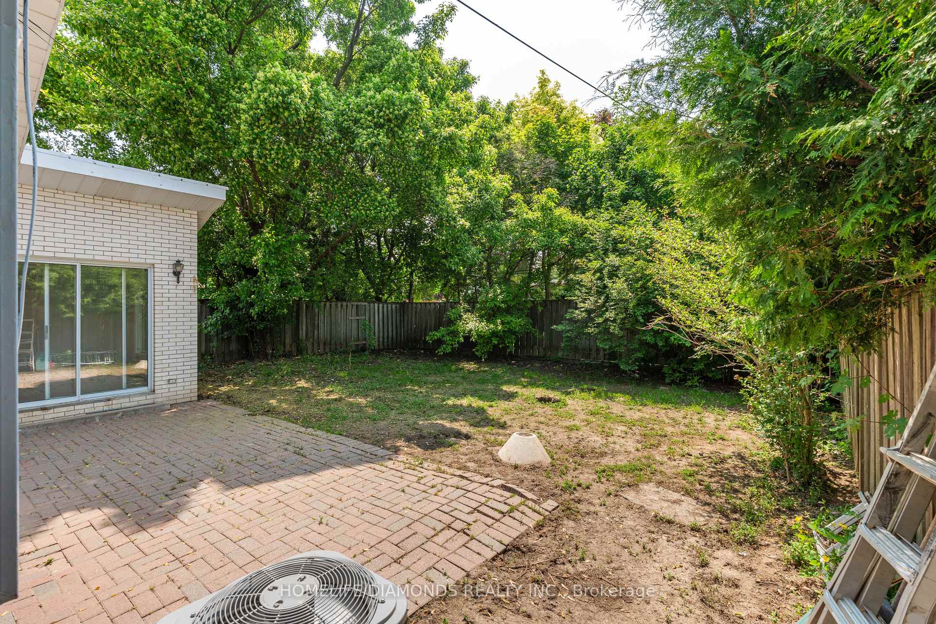 Photo 44 of 12 Munson Crescent, Scarborough, Bendale — HOMEH