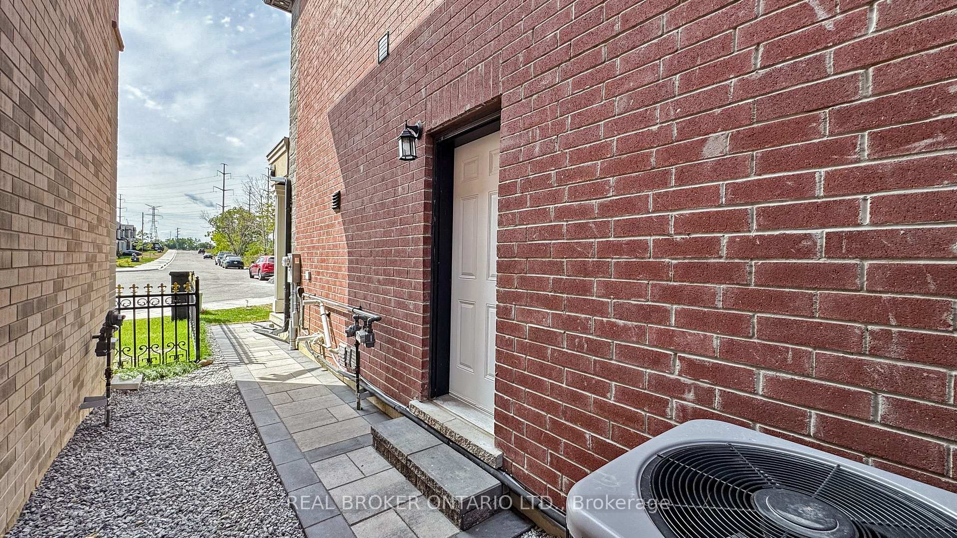 Photo 1 of 58 Chelliah Court, Scarborough, Rouge — HOMEH