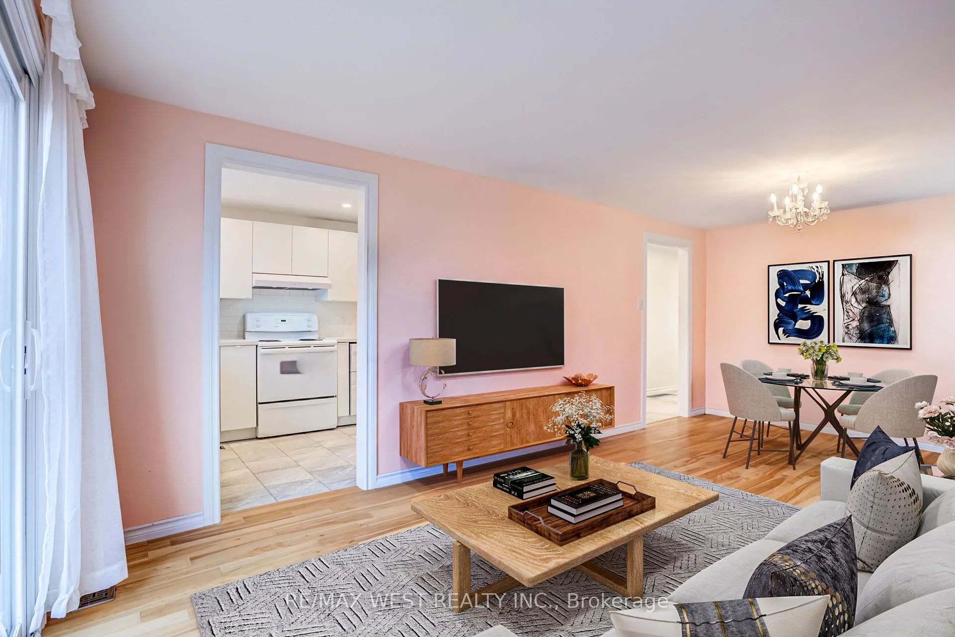 Photo 13 of 20 Corbett Drive, Barrie, Grove East — HOMEH