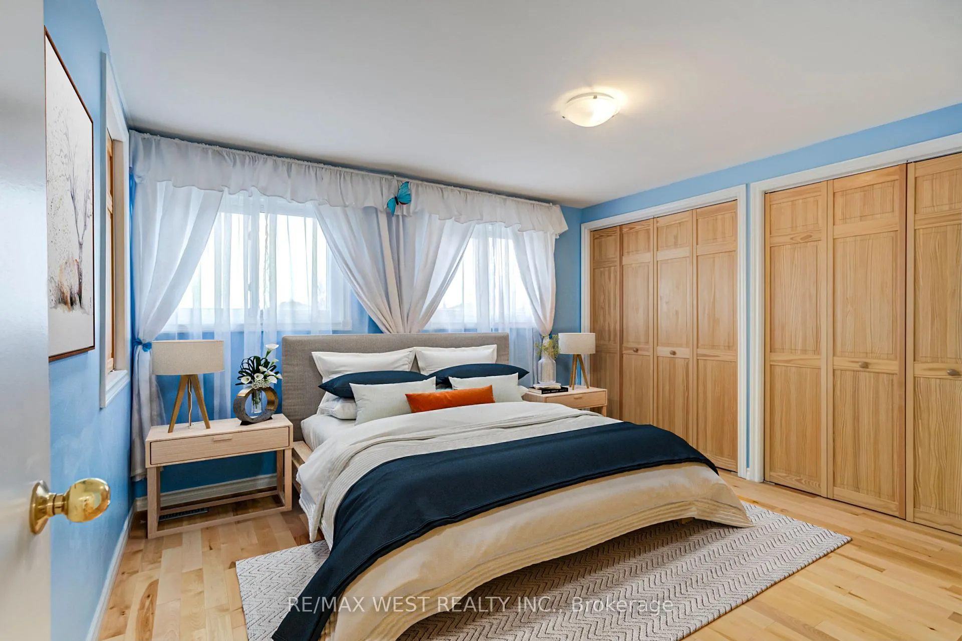 Photo 19 of 20 Corbett Drive, Barrie, Grove East — HOMEH
