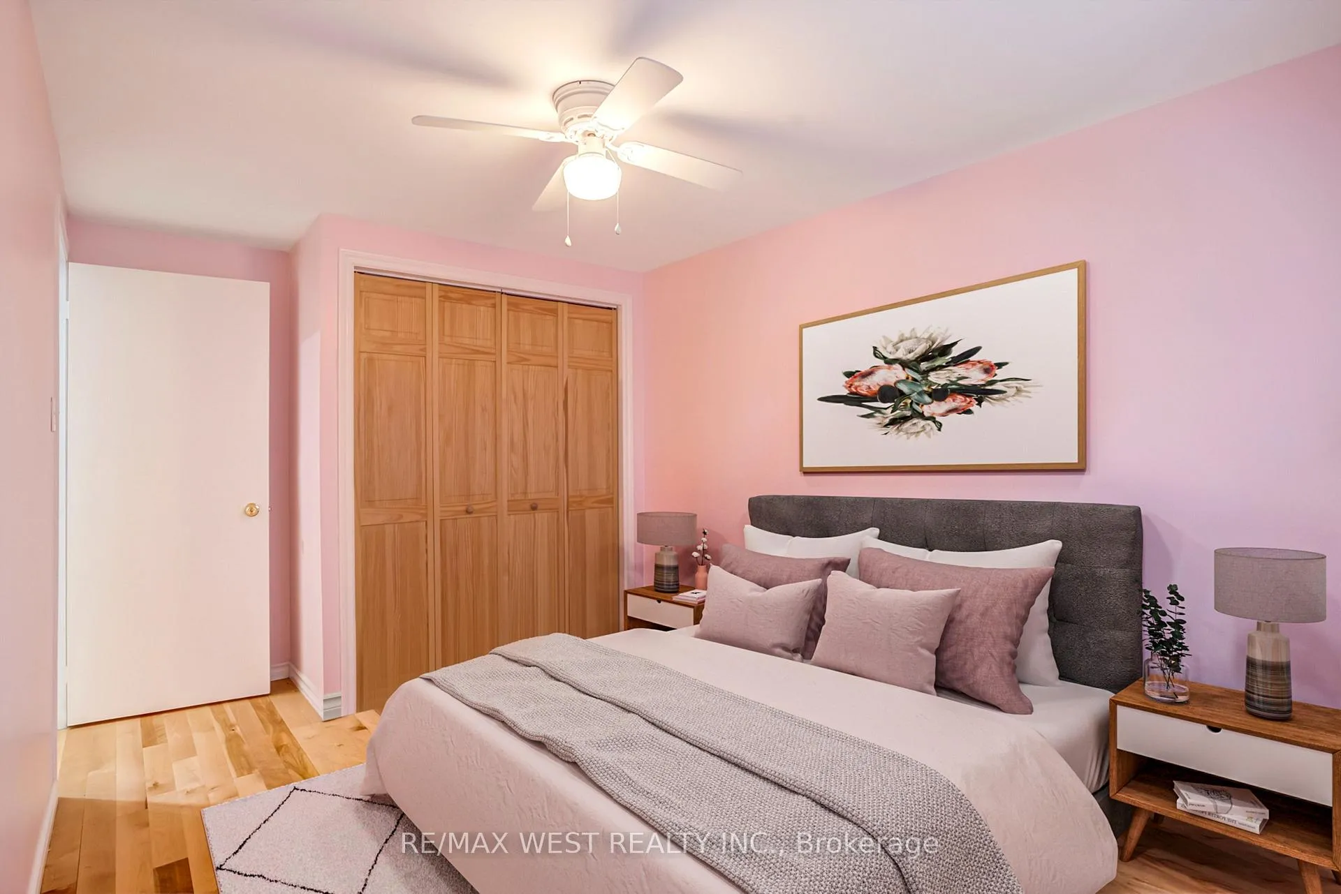 Photo 23 of 20 Corbett Drive, Barrie, Grove East — HOMEH