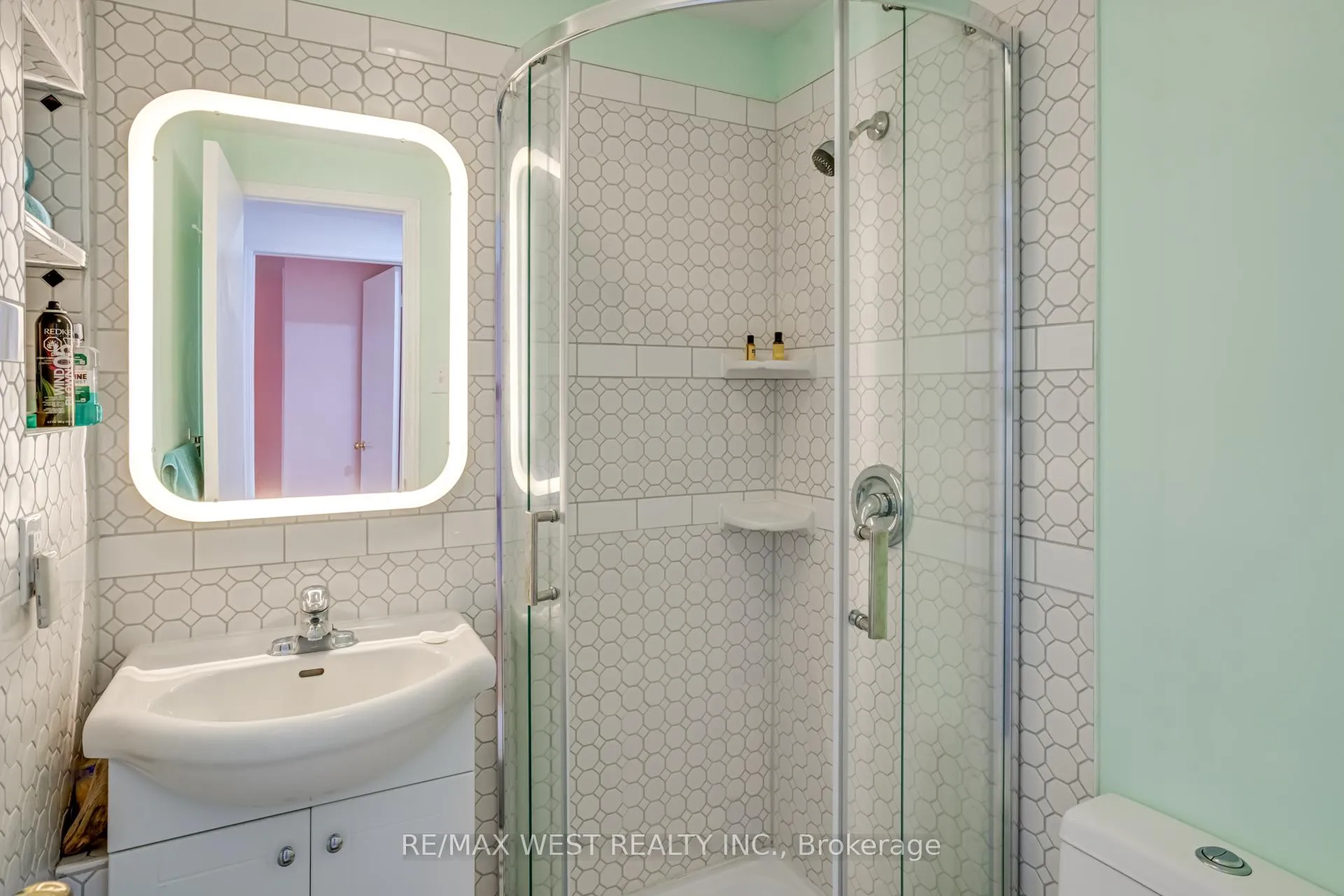 Photo 25 of 20 Corbett Drive, Barrie, Grove East — HOMEH