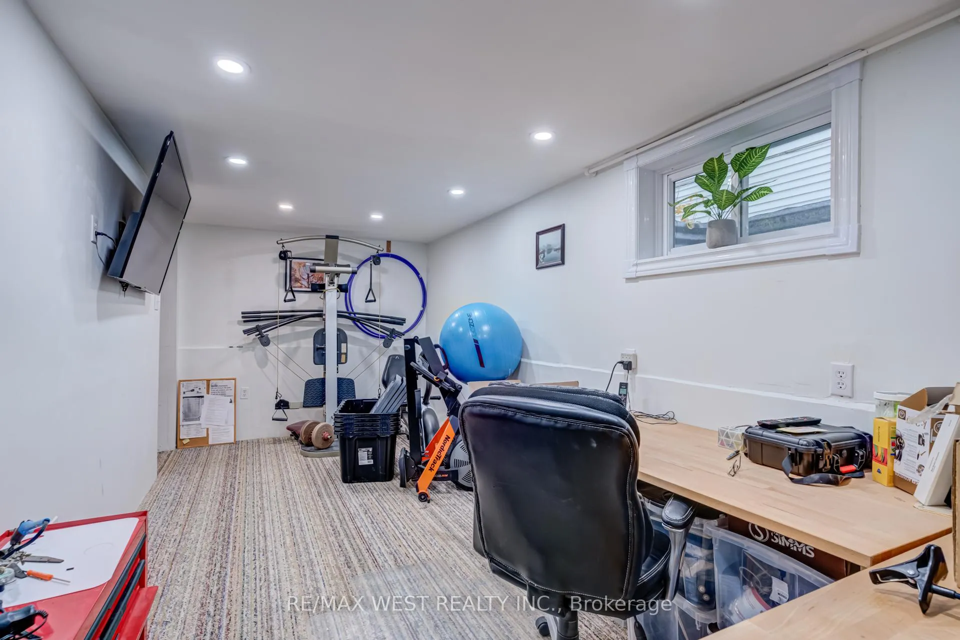 Photo 29 of 20 Corbett Drive, Barrie, Grove East — HOMEH