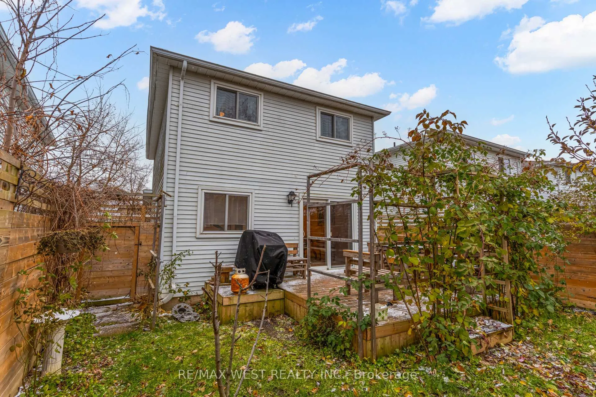 Photo 31 of 20 Corbett Drive, Barrie, Grove East — HOMEH