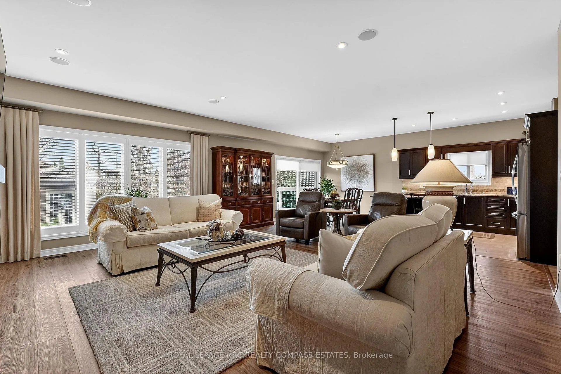 Photo 14 of 4776 Victor Drive, Niagara Falls, Morrison — HOMEH