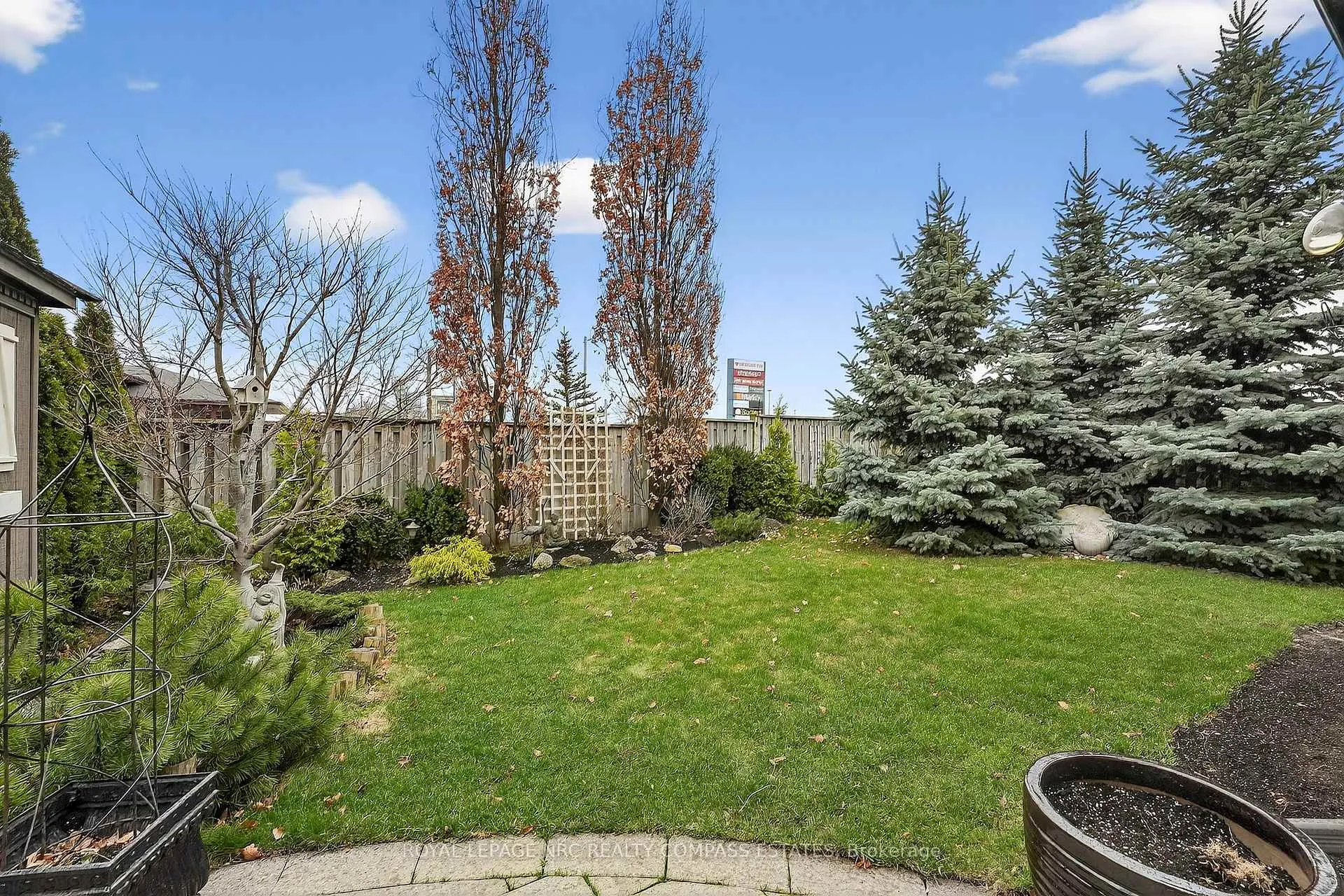 Photo 42 of 4776 Victor Drive, Niagara Falls, Morrison — HOMEH