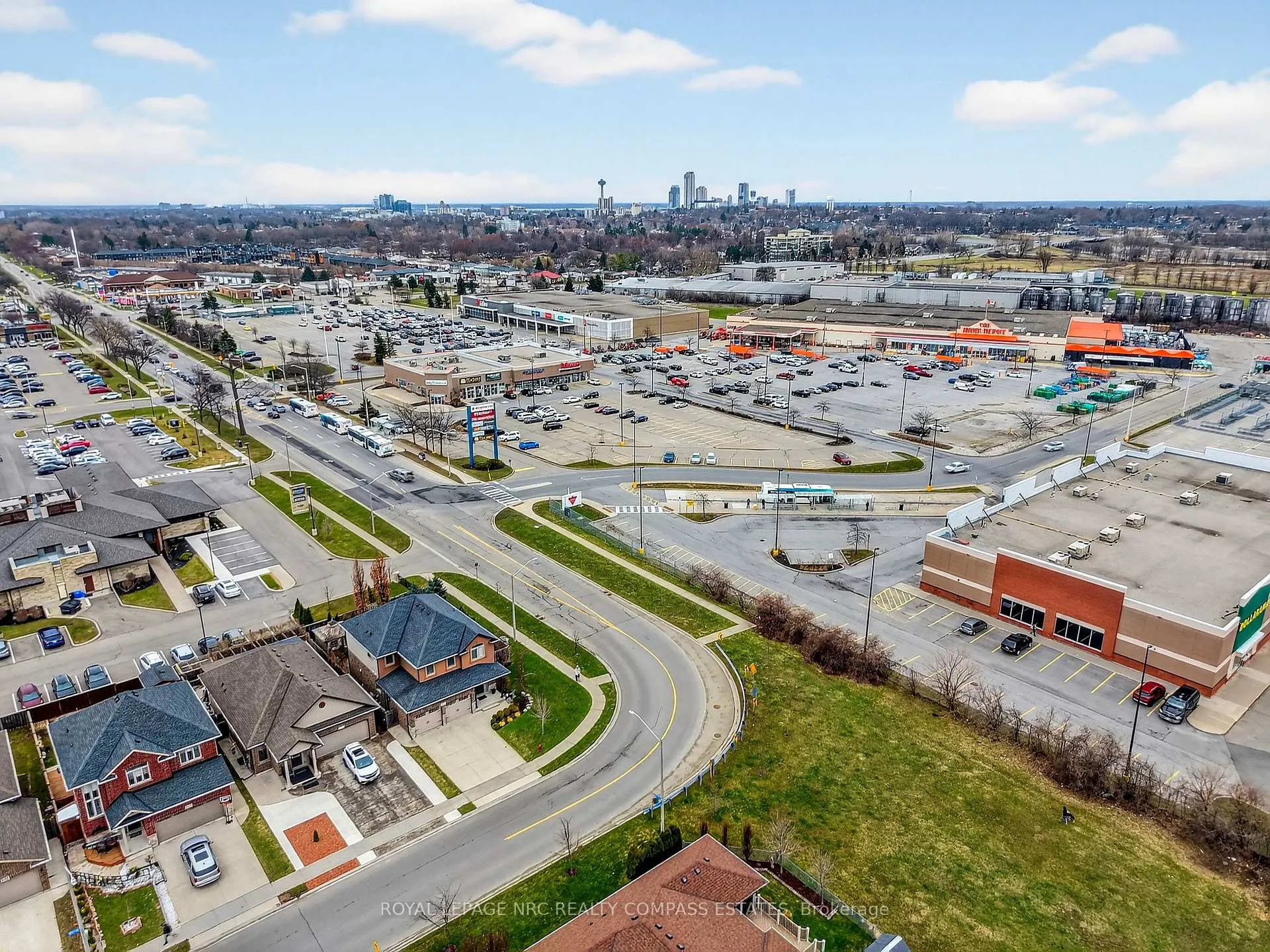 Photo 43 of 4776 Victor Drive, Niagara Falls, Morrison — HOMEH