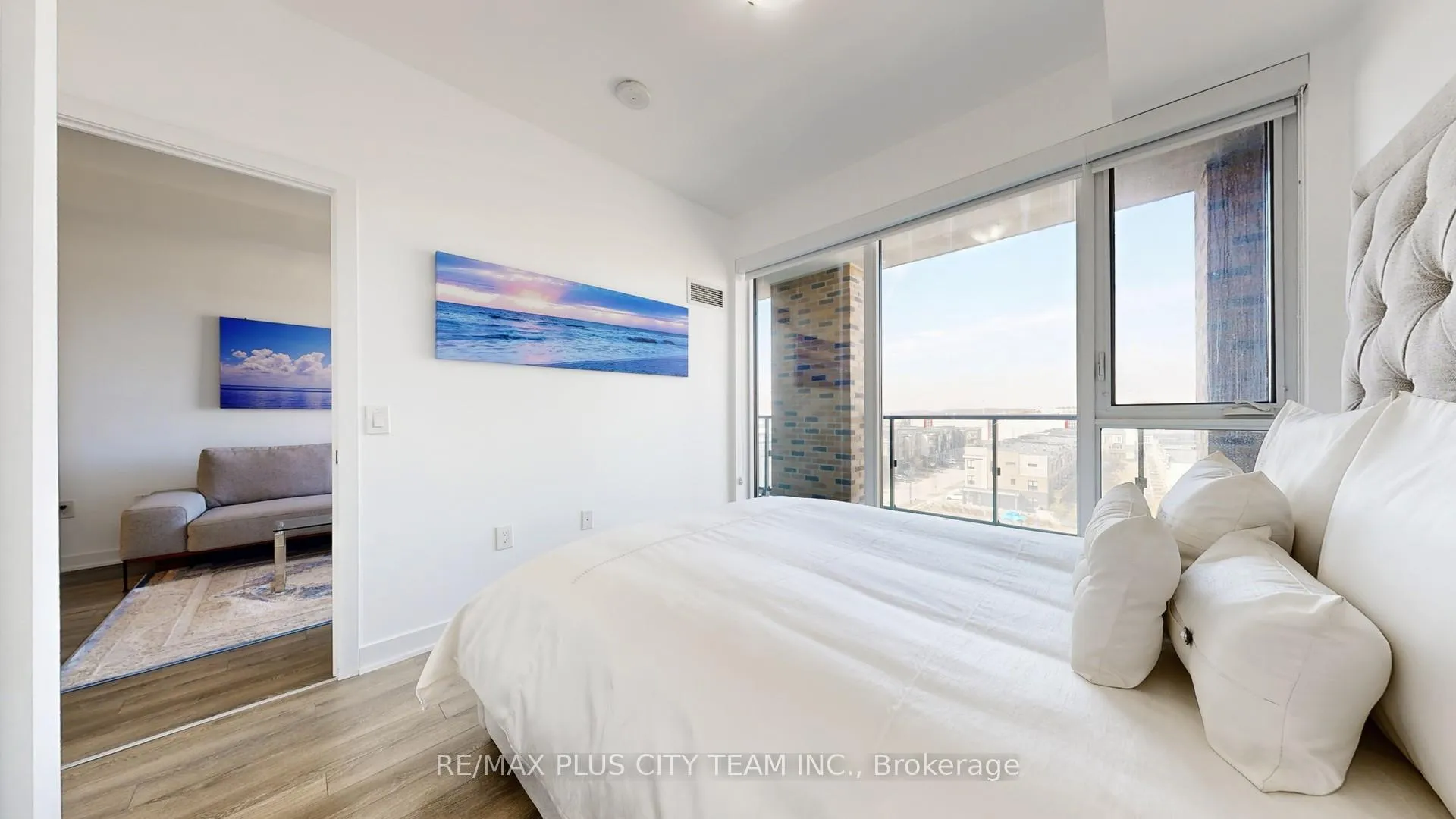 Photo 10 of Unit 626, 100 Eagle Rock Way, Vaughan, Rural Vaughan — HOMEH