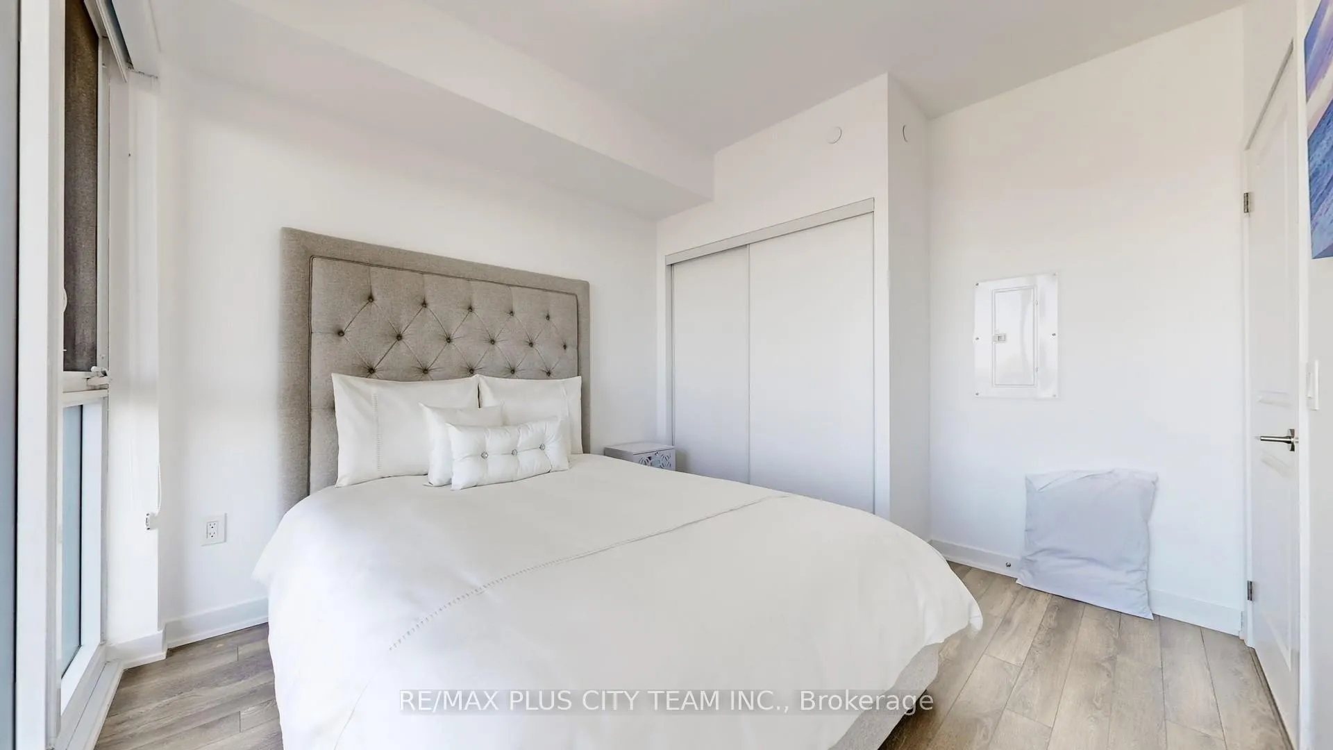 Photo 11 of Unit 626, 100 Eagle Rock Way, Vaughan, Rural Vaughan — HOMEH