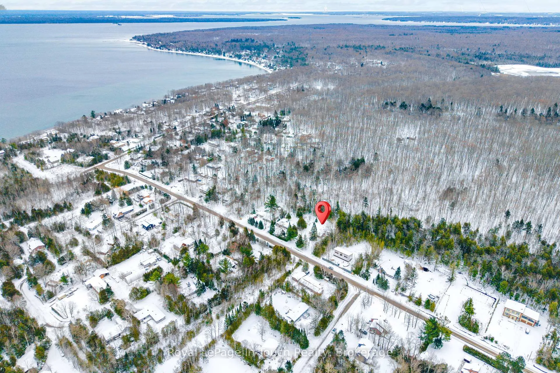 Photo 13 of 2198 Champlain Road, Tiny, Rural Tiny — HOMEH