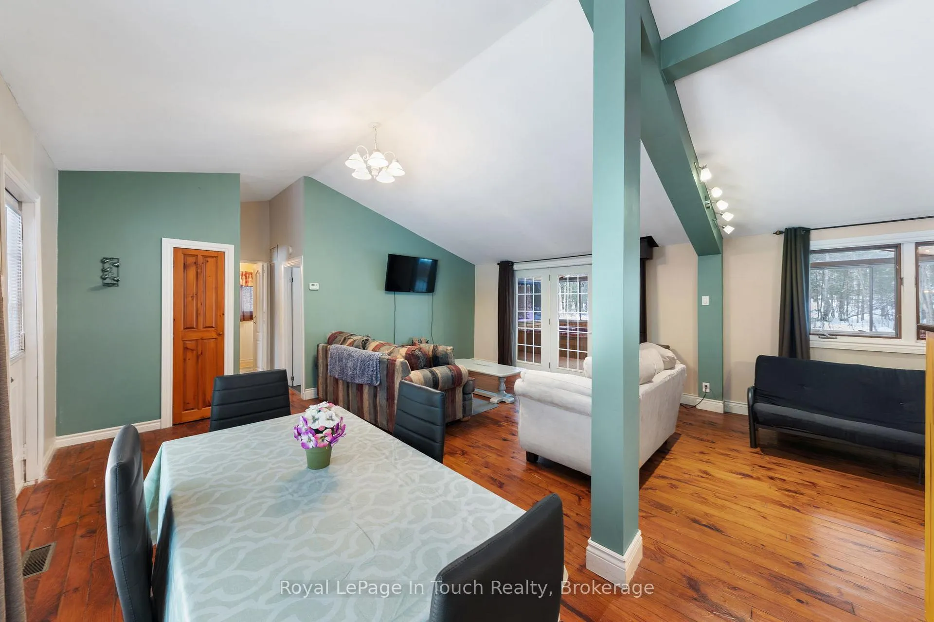 Photo 47 of 2198 Champlain Road, Tiny, Rural Tiny — HOMEH