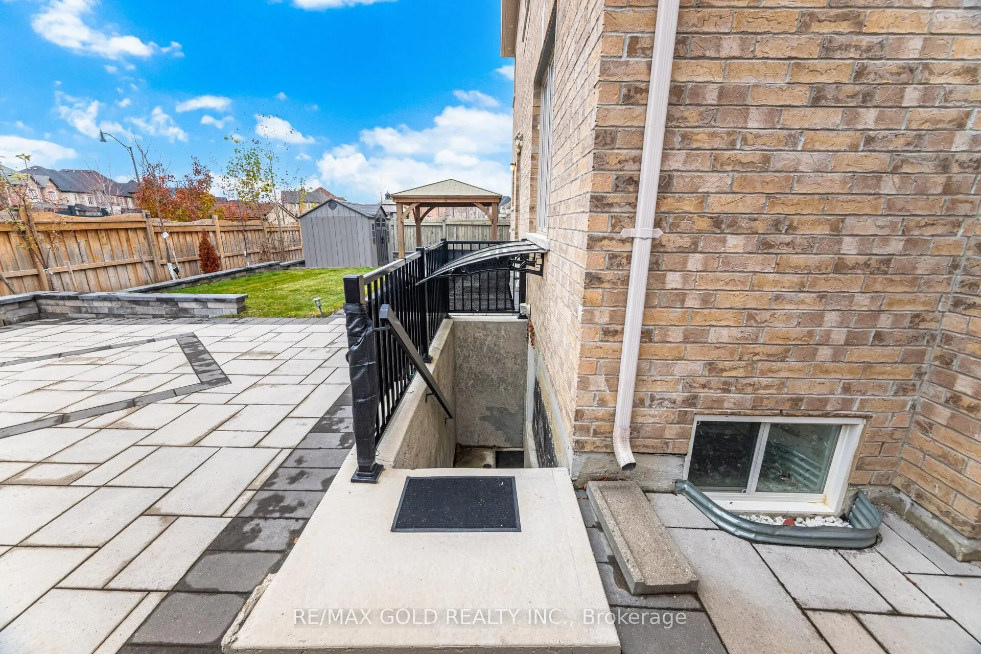 Photo 38 of 1 Hertonia Street, Brampton, Toronto Gore Rural Estate — HOMEH