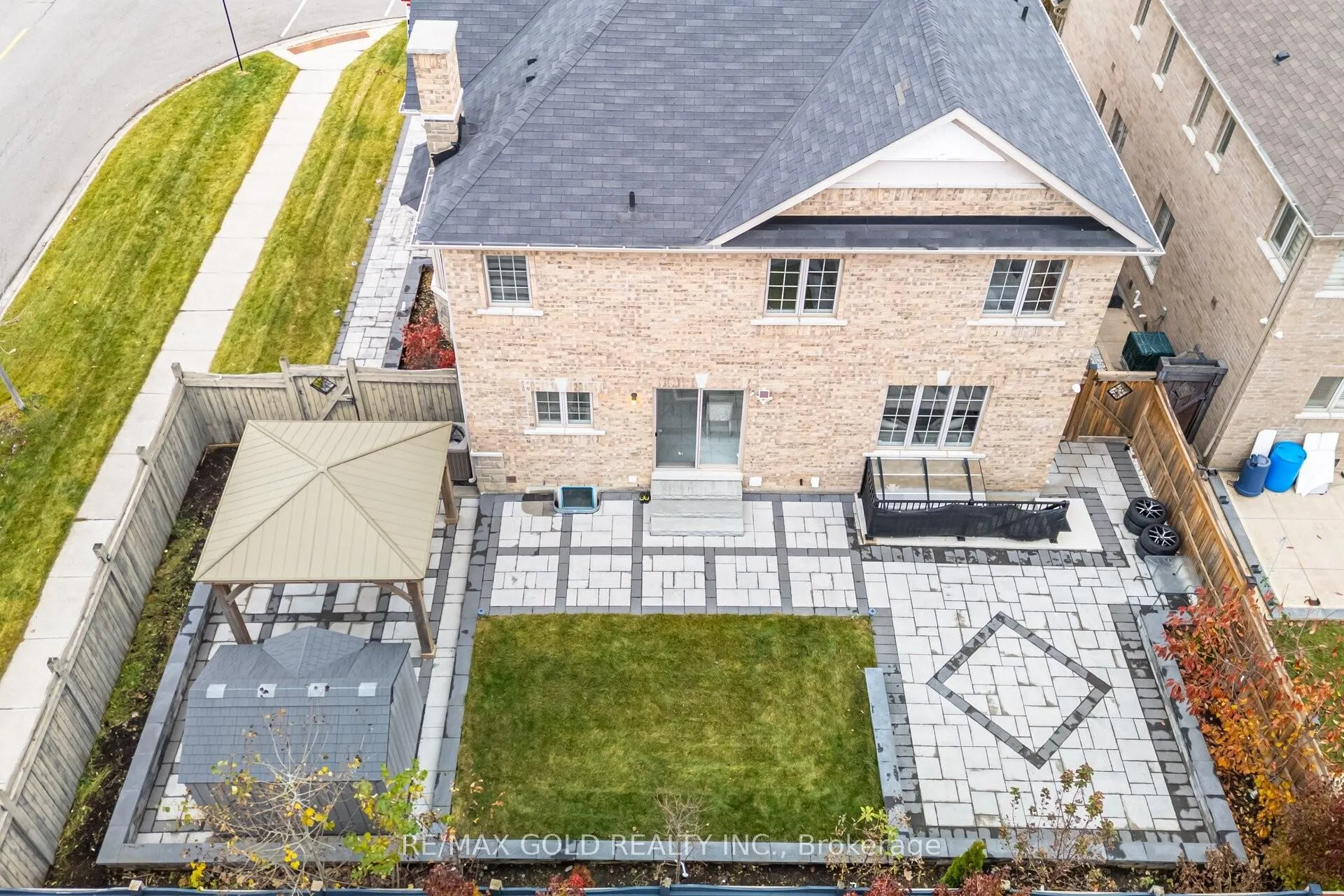Photo 42 of 1 Hertonia Street, Brampton, Toronto Gore Rural Estate — HOMEH