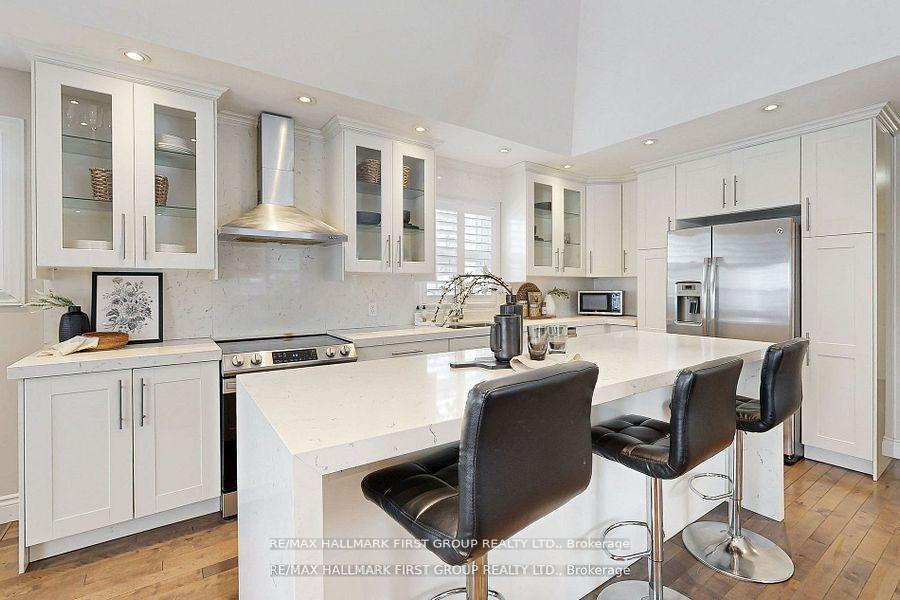 Photo 10 of 43 Benlight Crescent, Scarborough, Woburn — HOMEH