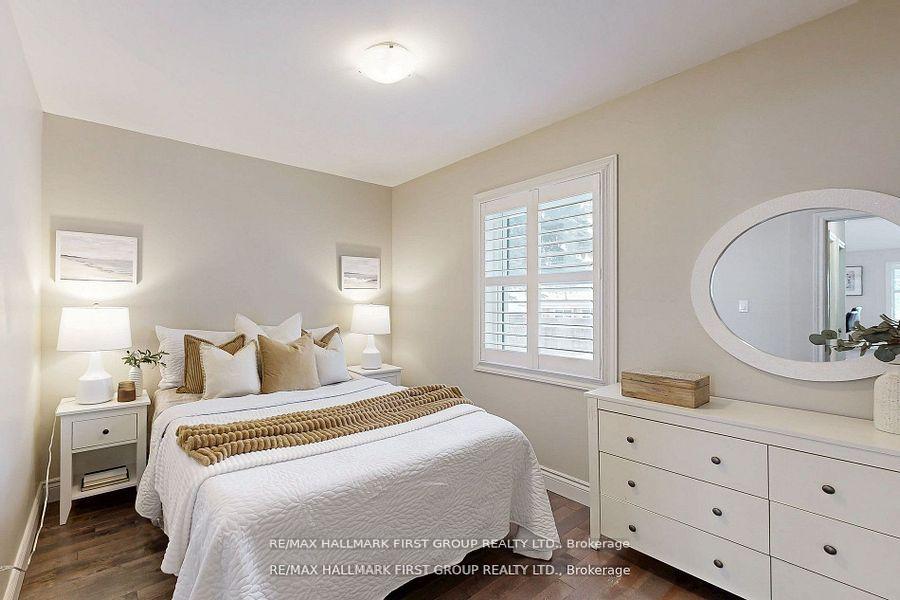Photo 22 of 43 Benlight Crescent, Scarborough, Woburn — HOMEH