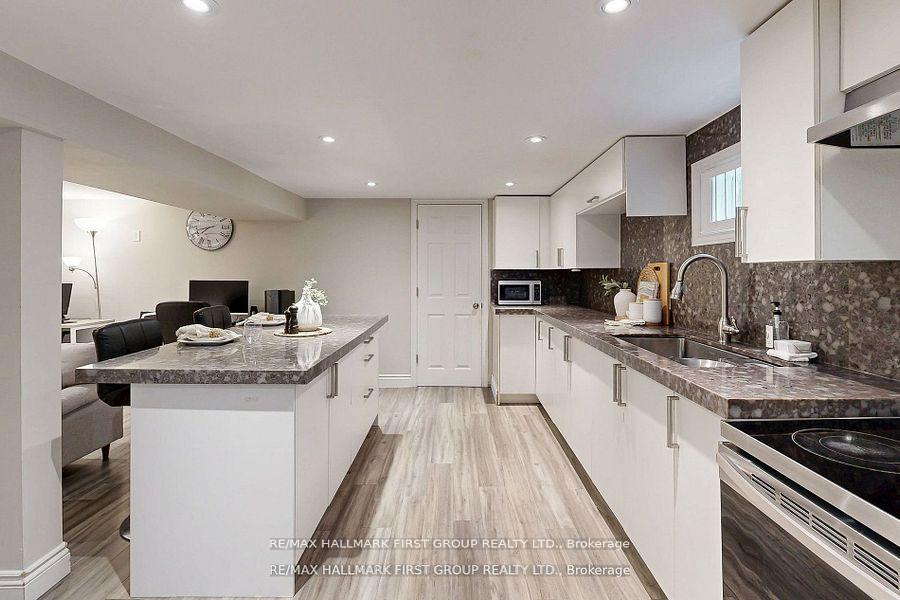 Photo 31 of 43 Benlight Crescent, Scarborough, Woburn — HOMEH
