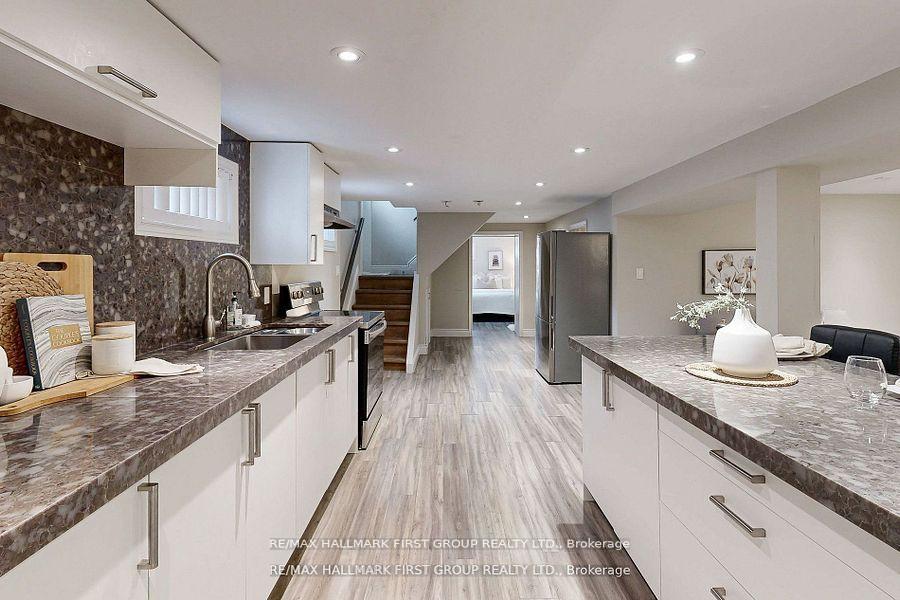 Photo 33 of 43 Benlight Crescent, Scarborough, Woburn — HOMEH