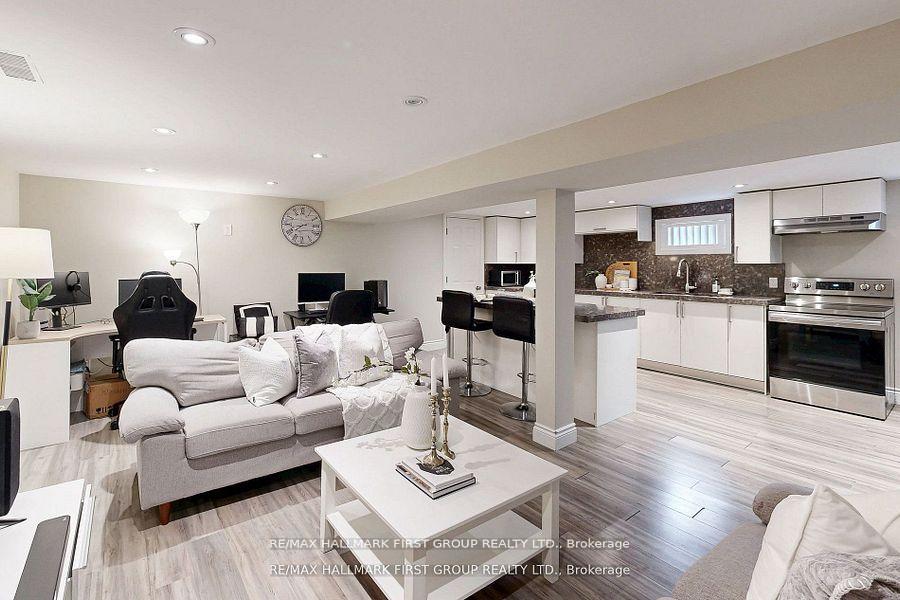 Photo 38 of 43 Benlight Crescent, Scarborough, Woburn — HOMEH