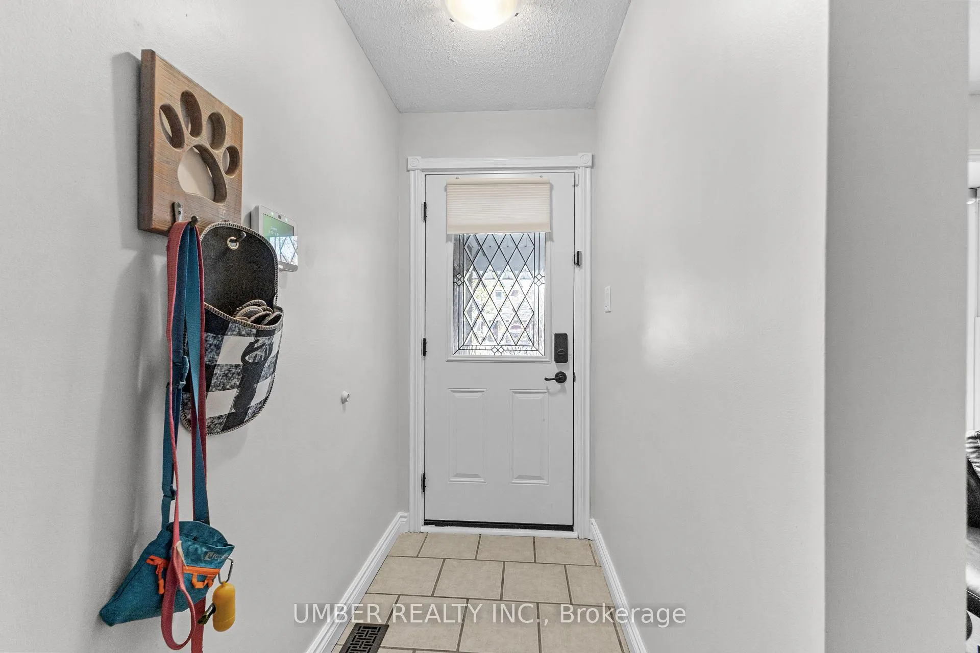 Photo 15 of 1130 St Emmanuel Terrace, Ottawa, Convent Glen North — HOMEH