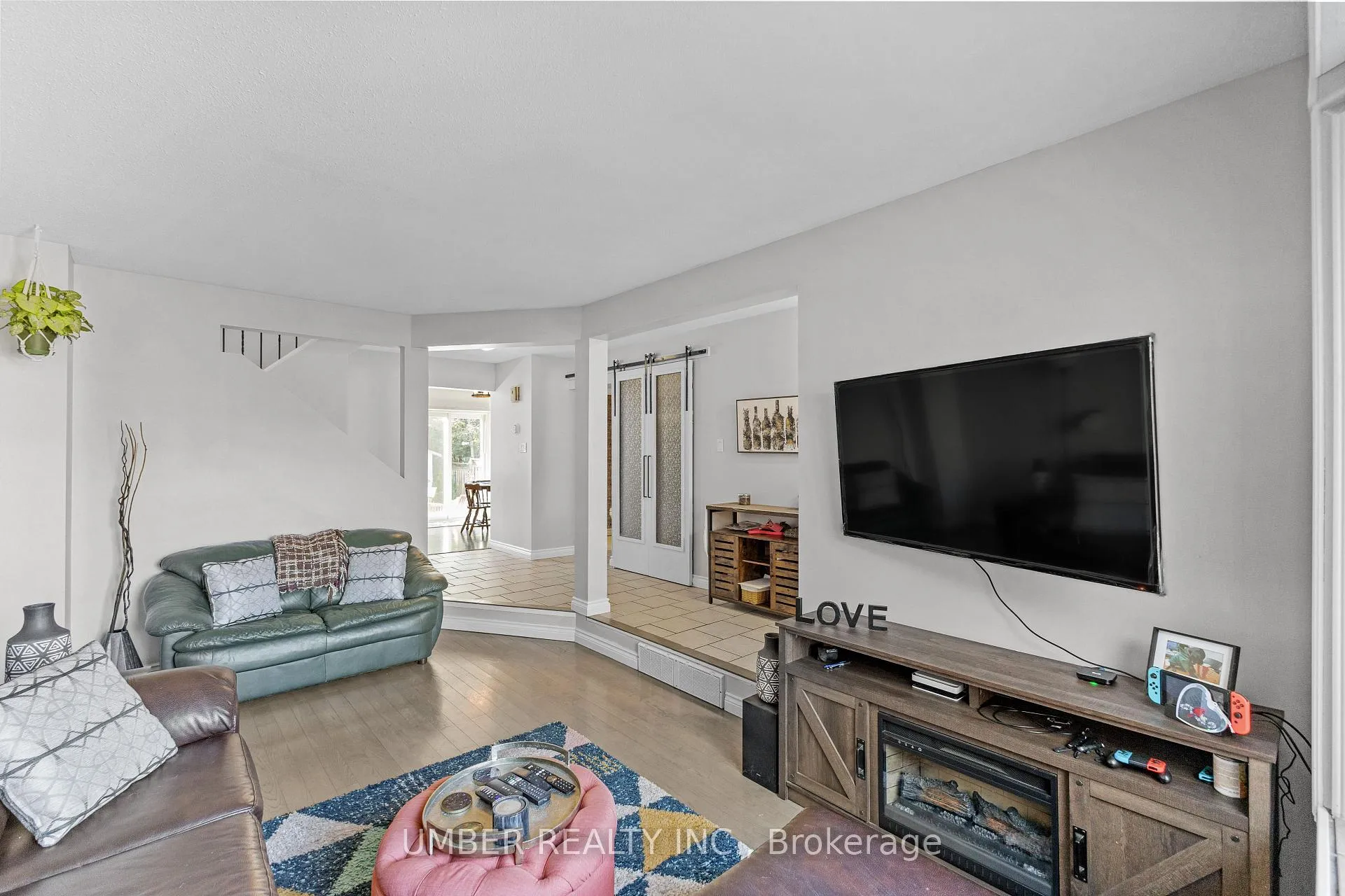 Photo 31 of 1130 St Emmanuel Terrace, Ottawa, Convent Glen North — HOMEH