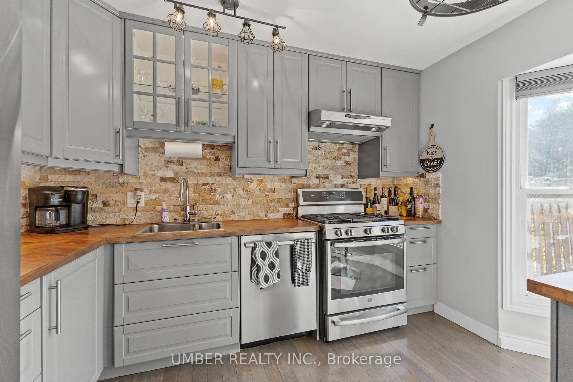 Photo 49 of 1130 St Emmanuel Terrace, Ottawa, Convent Glen North — HOMEH