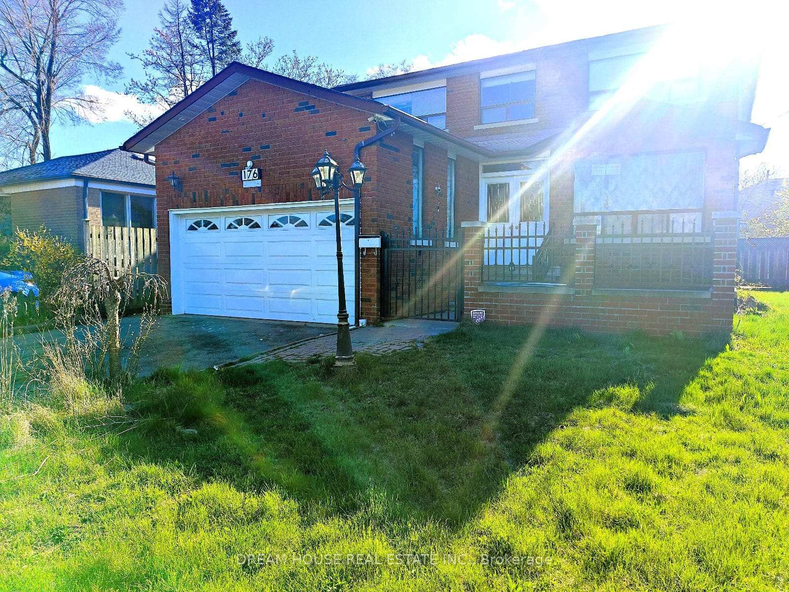 Front of Unit Basement, 176 Conlins Road
