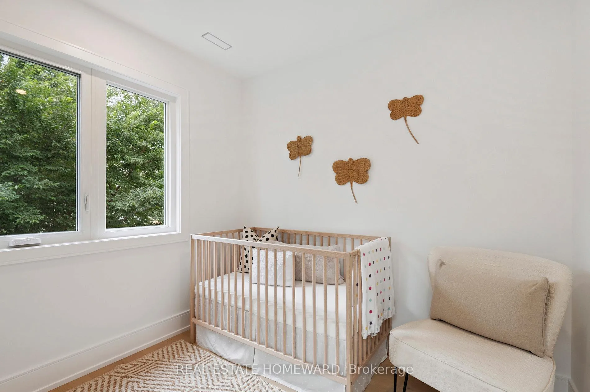 Photo 16 of 32 Westlake Crescent, Toronto, Woodbine-Lumsden — HOMEH