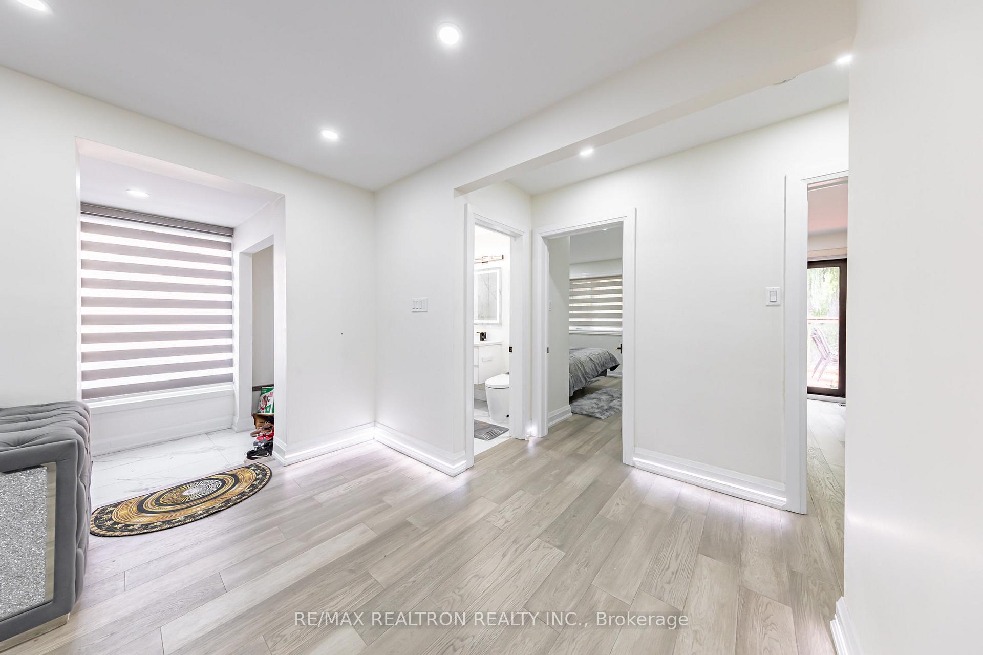 Photo 12 of Unit Upper Level, 111 Mossbank Drive, Scarborough, Woburn — HOMEH