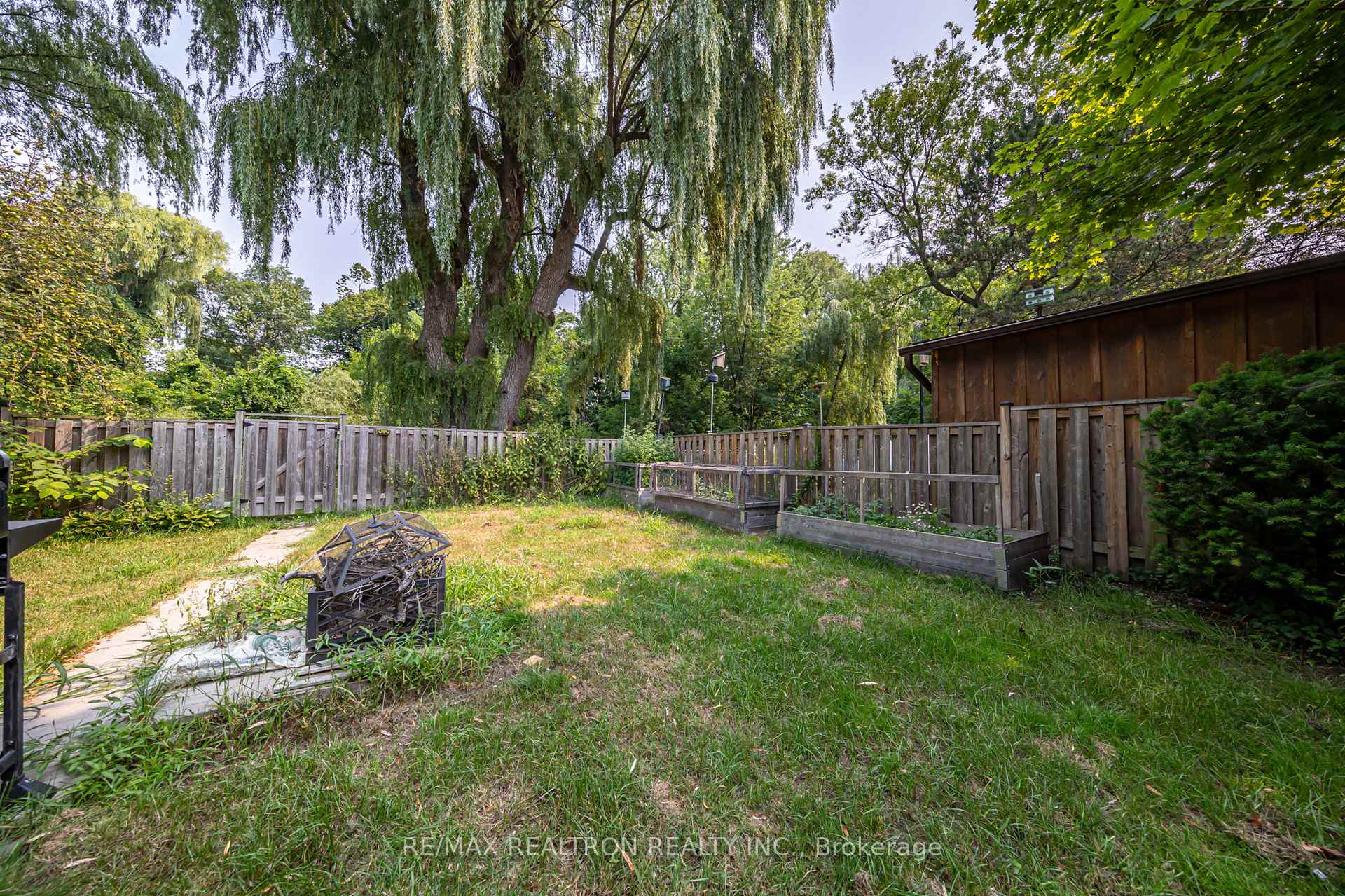 Photo 19 of Unit Upper Level, 111 Mossbank Drive, Scarborough, Woburn — HOMEH