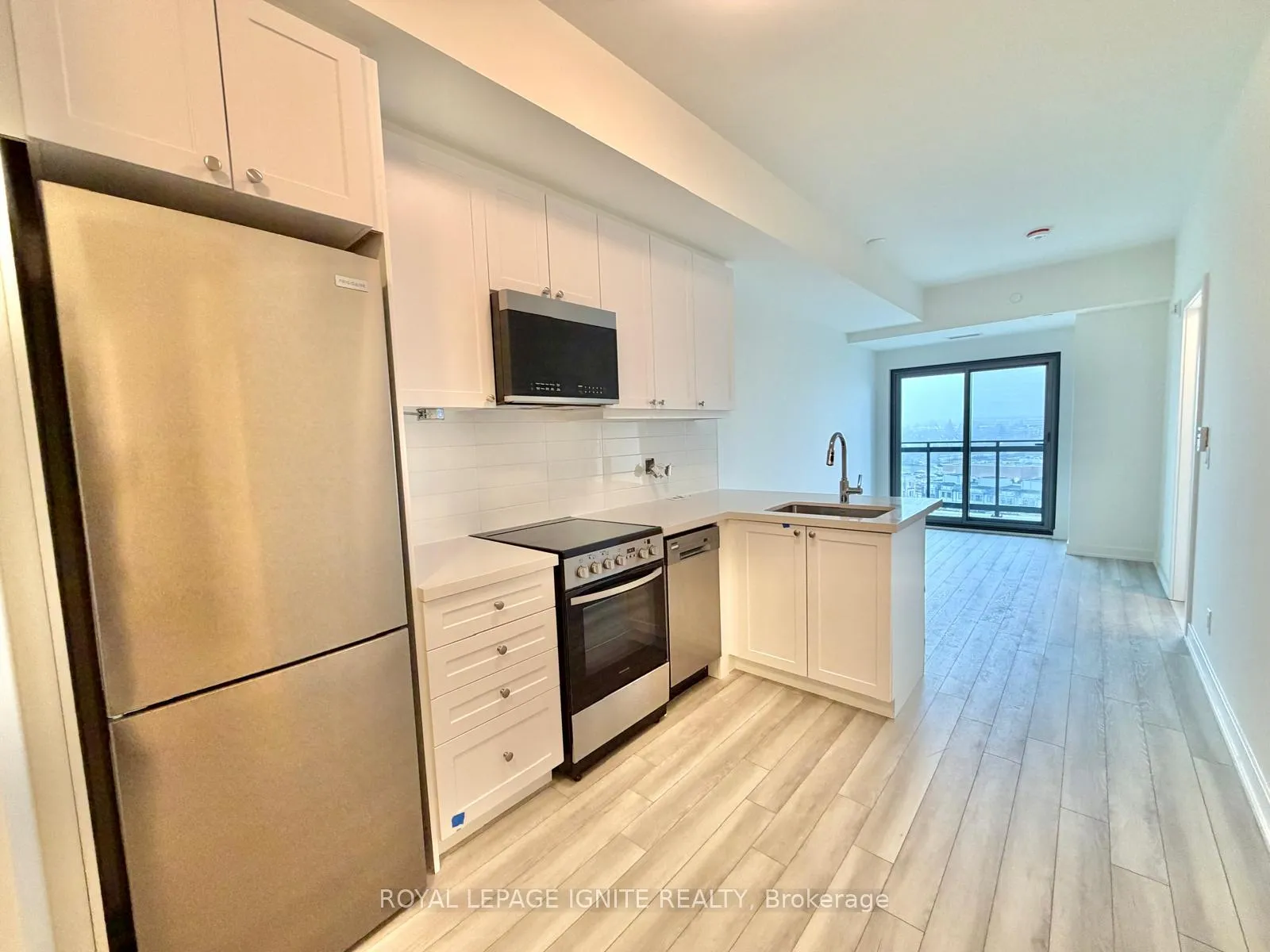 Photo 8 of Unit 1008, 51 Clarington Boulevard, Clarington, Bowmanville — HOMEH