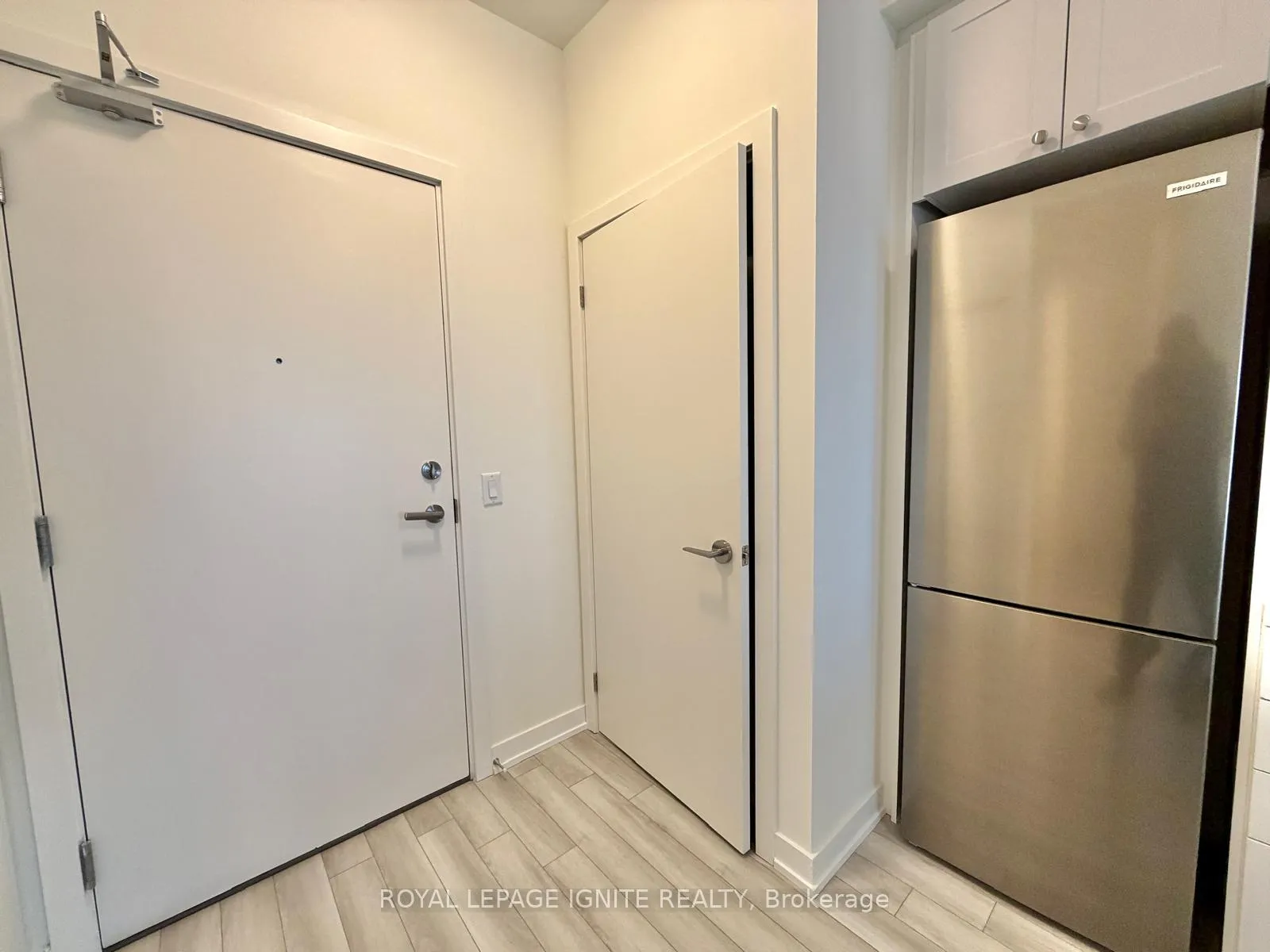 Photo 9 of Unit 1008, 51 Clarington Boulevard, Clarington, Bowmanville — HOMEH