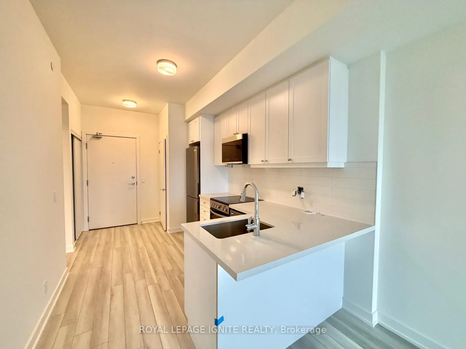 Photo 11 of Unit 1008, 51 Clarington Boulevard, Clarington, Bowmanville — HOMEH