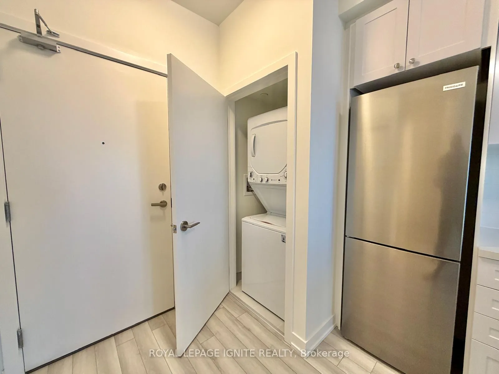 Photo 12 of Unit 1008, 51 Clarington Boulevard, Clarington, Bowmanville — HOMEH