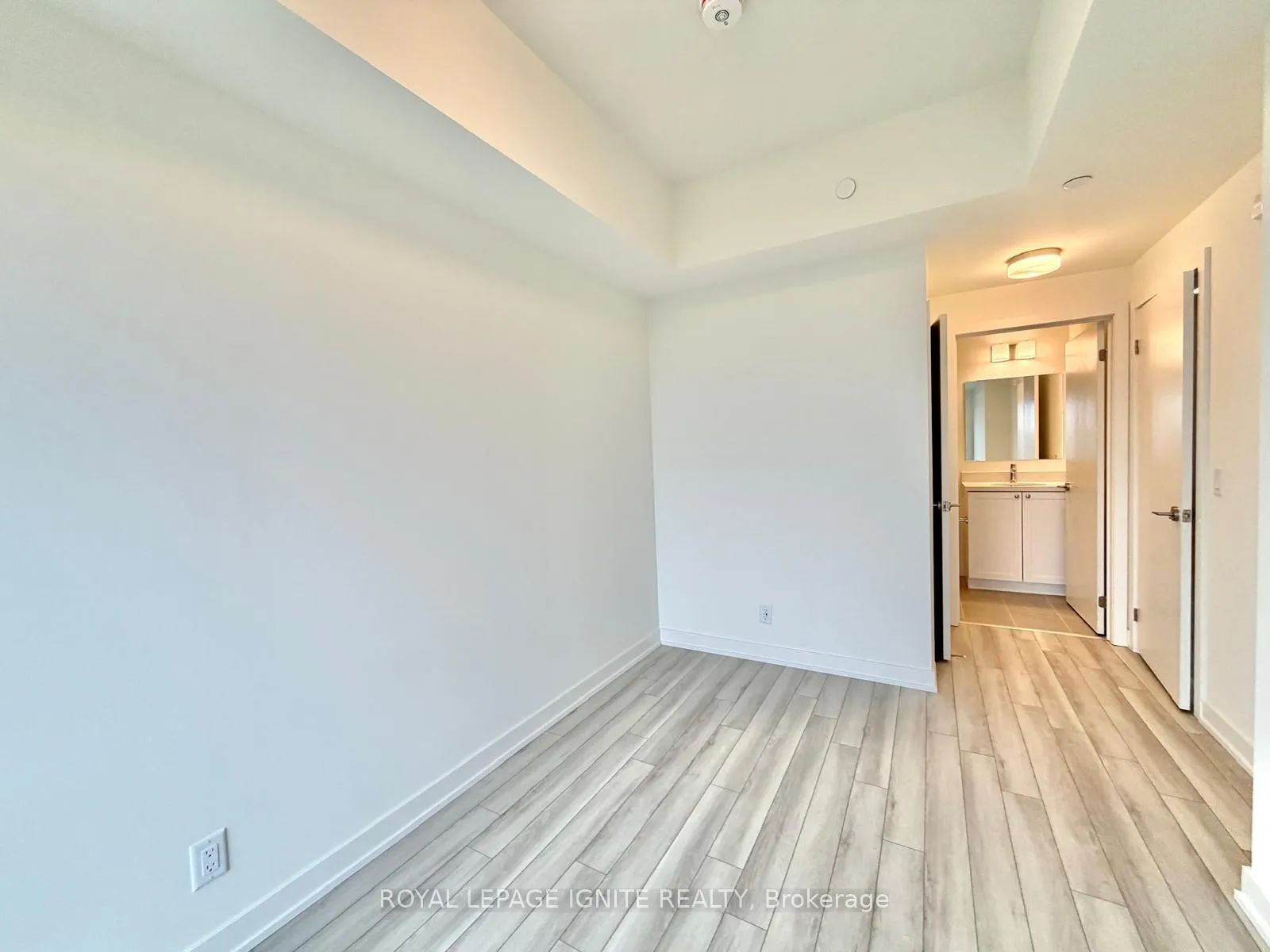 Photo 15 of Unit 1008, 51 Clarington Boulevard, Clarington, Bowmanville — HOMEH