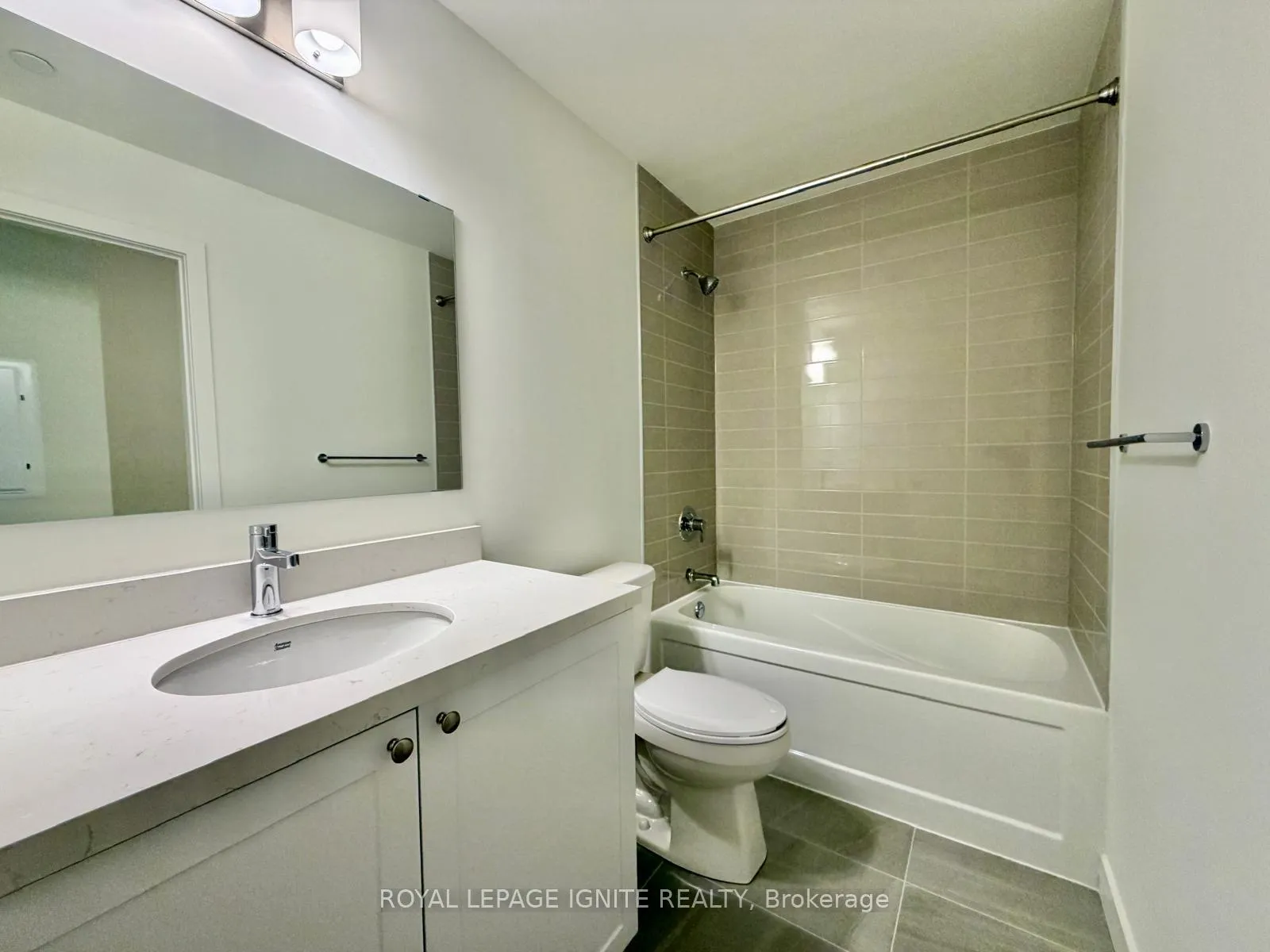 Photo 20 of Unit 1008, 51 Clarington Boulevard, Clarington, Bowmanville — HOMEH