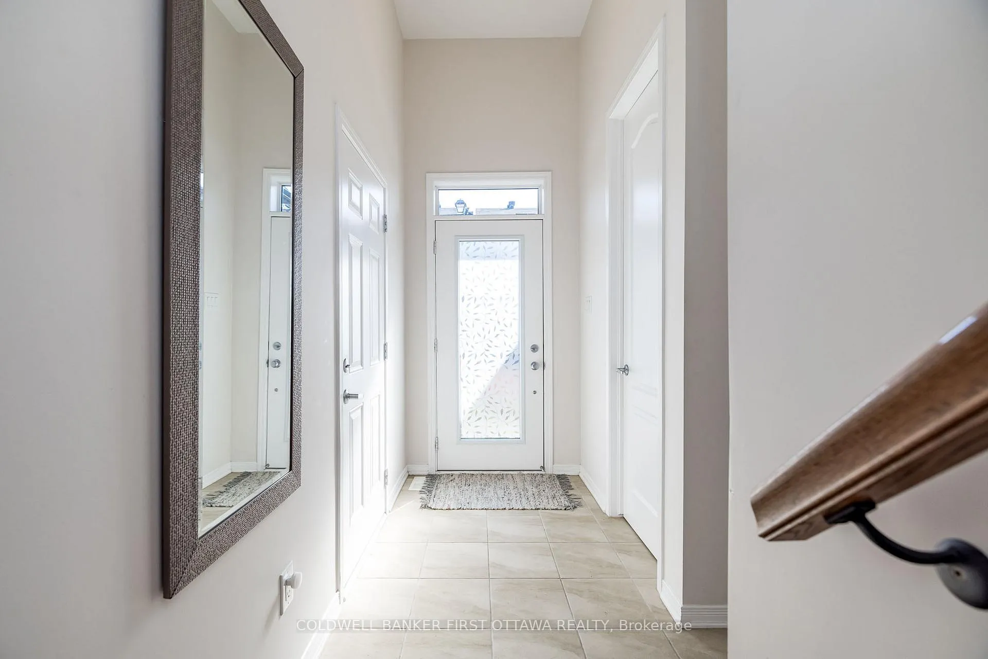 Photo 3 of 505 Radiant Private, Ottawa, Kanata - Emerald Meadows/Trailwest — HOMEH