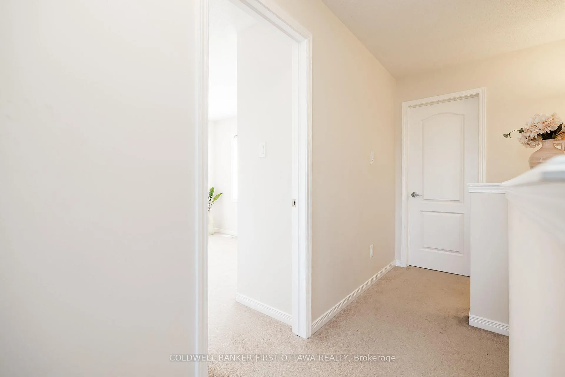 Photo 25 of 505 Radiant Private, Ottawa, Kanata - Emerald Meadows/Trailwest — HOMEH