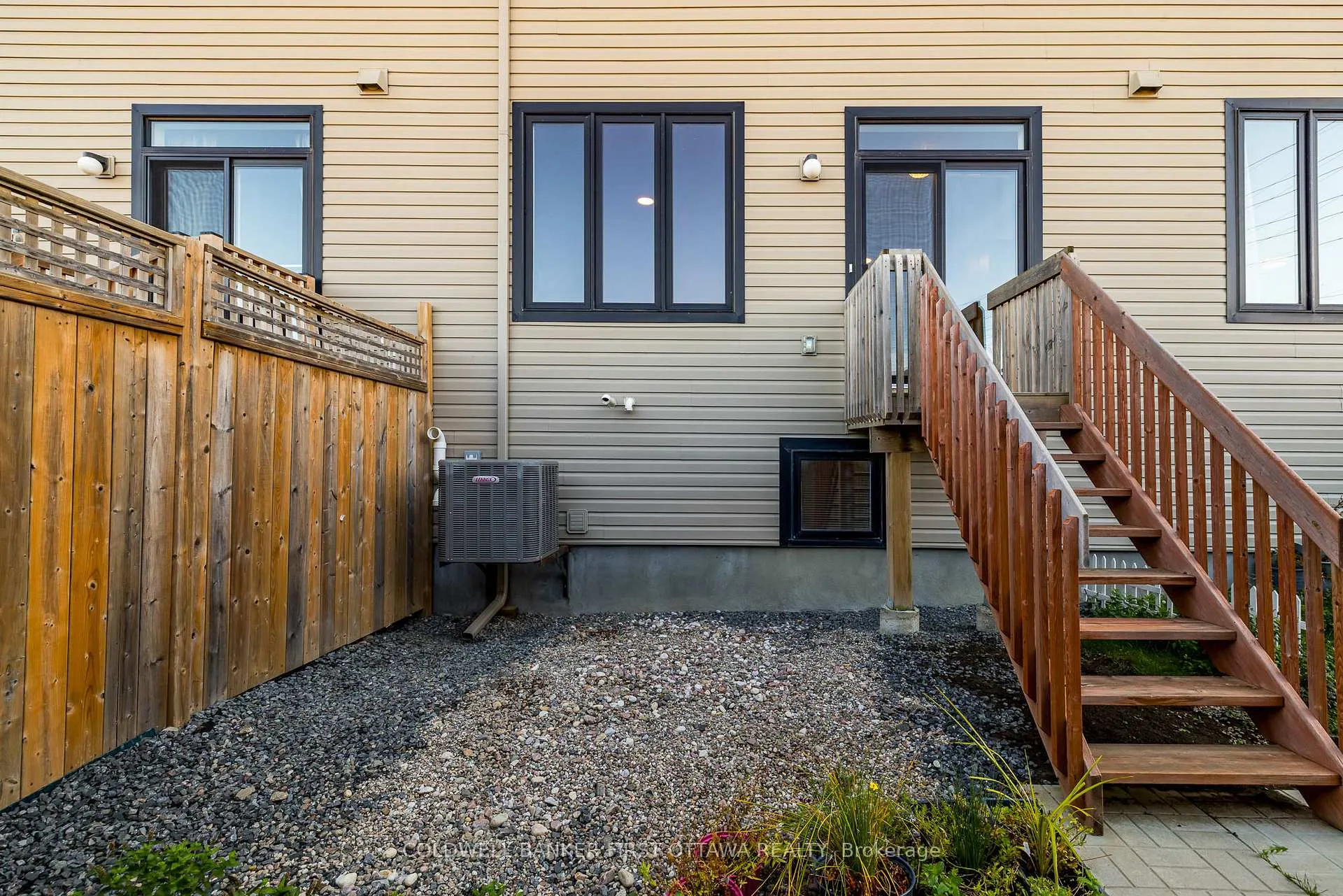 Photo 32 of 505 Radiant Private, Ottawa, Kanata - Emerald Meadows/Trailwest — HOMEH
