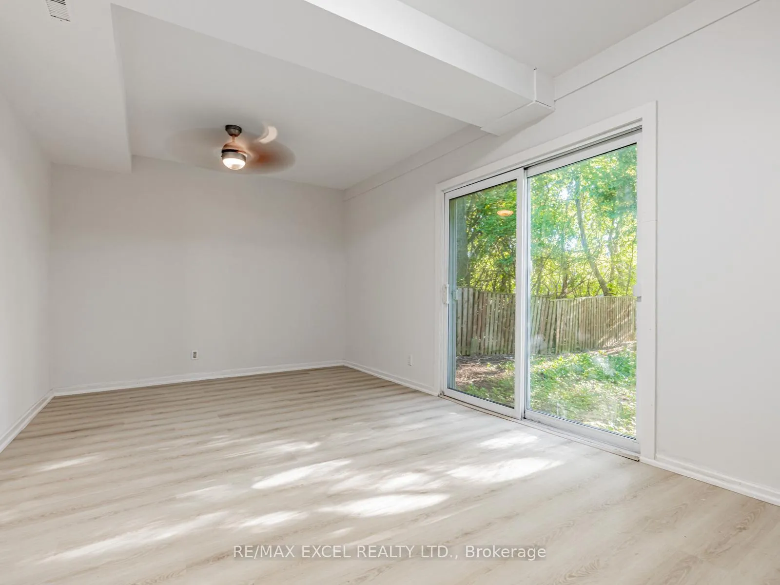 Photo 30 of 58 Howard Road, Newmarket, Huron Heights-Leslie Valley — HOMEH