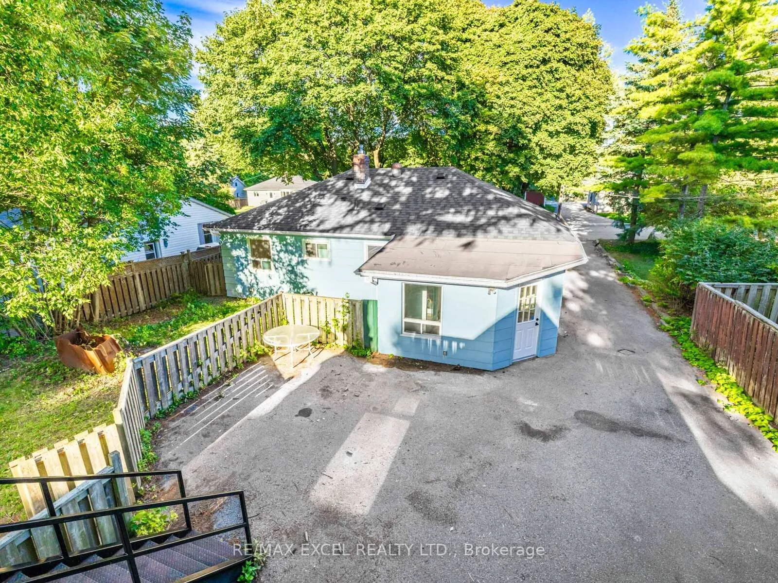 Photo 39 of 58 Howard Road, Newmarket, Huron Heights-Leslie Valley — HOMEH