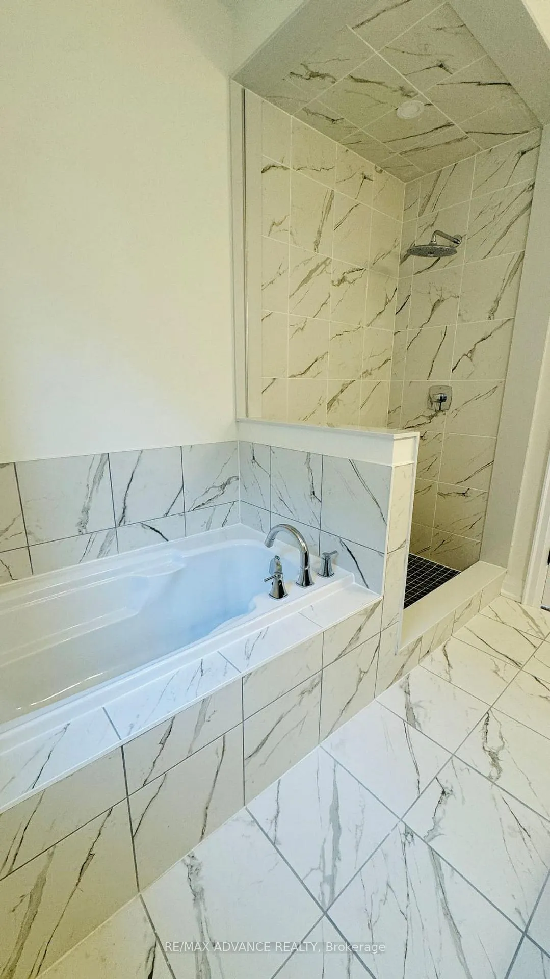 Photo 45 of 4201 Major Mackenzie Drive, Markham, Angus Glen — HOMEH