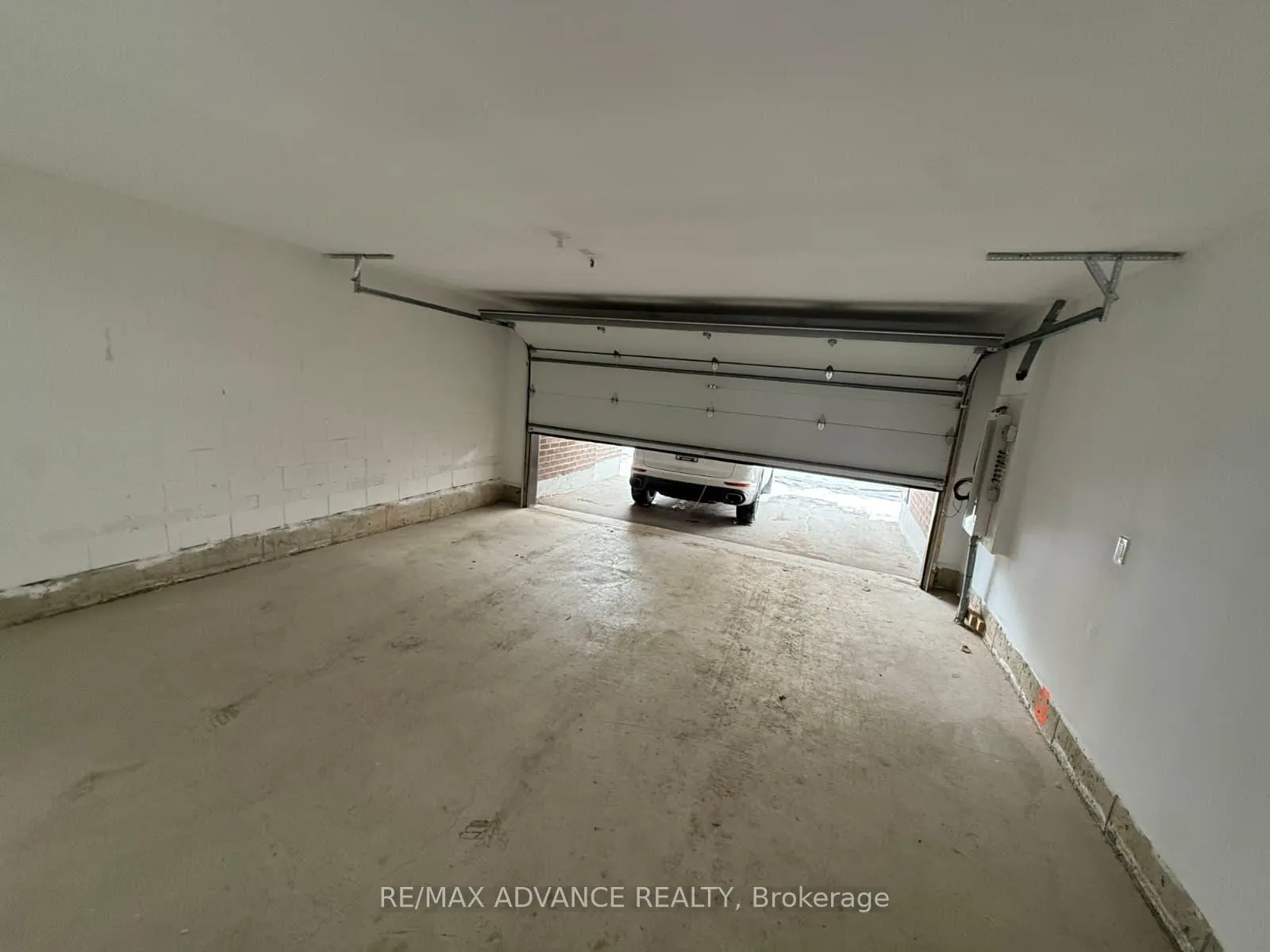 Photo 51 of 4201 Major Mackenzie Drive, Markham, Angus Glen — HOMEH