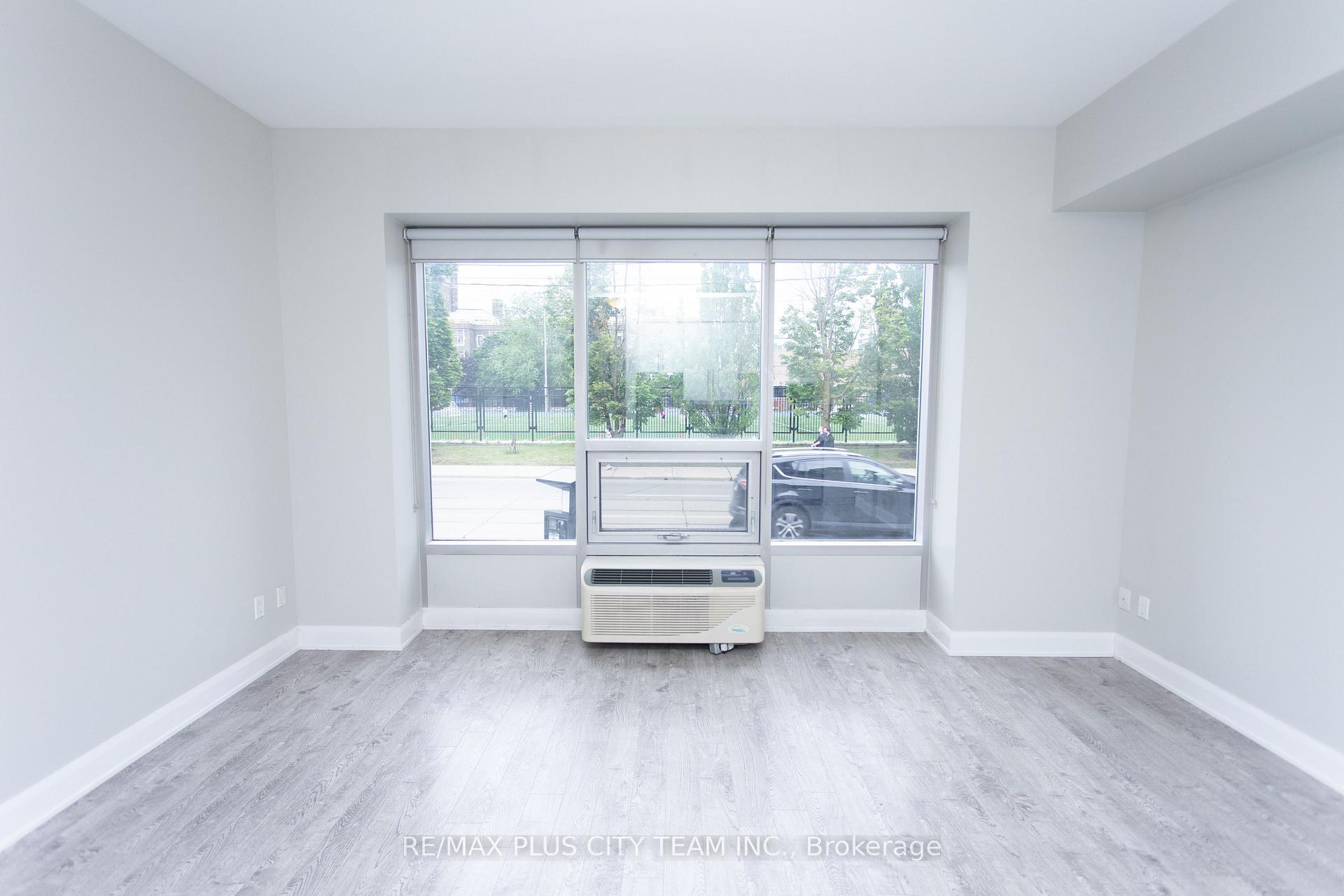 Photo 2 of Unit 101, 686 Bathurst Street, Toronto, Palmerston-Little Italy — HOMEH