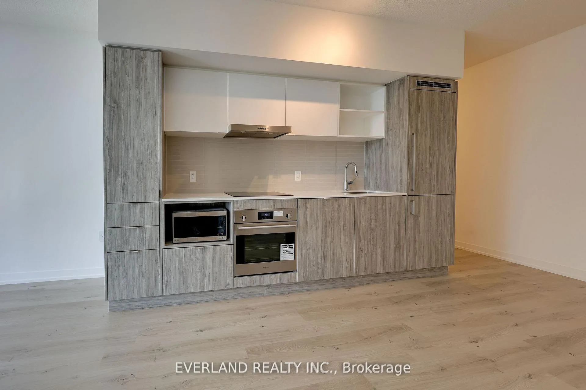Photo 9 of Unit 1108, 138 Downes Street, Toronto, Lambton Baby Point — HOMEH