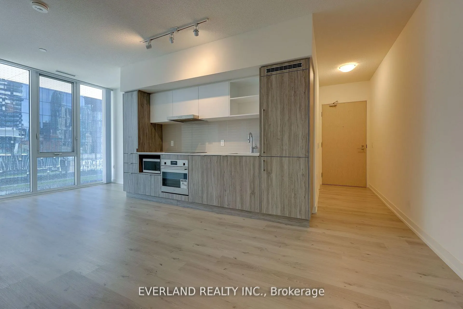 Photo 11 of Unit 1108, 138 Downes Street, Toronto, Lambton Baby Point — HOMEH