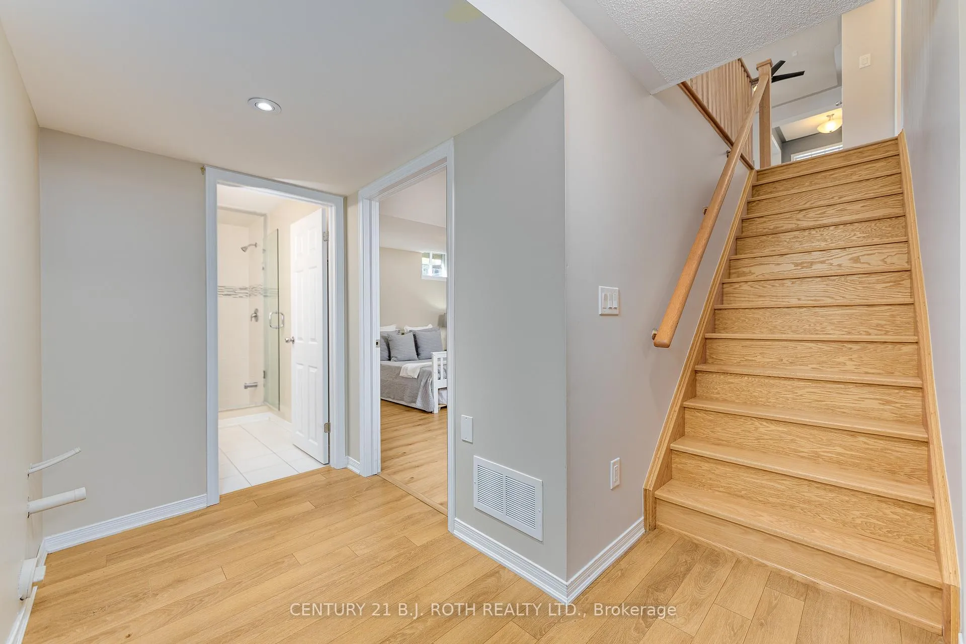 Photo 25 of 3327 Summerhill Way N, Severn, West Shore — HOMEH
